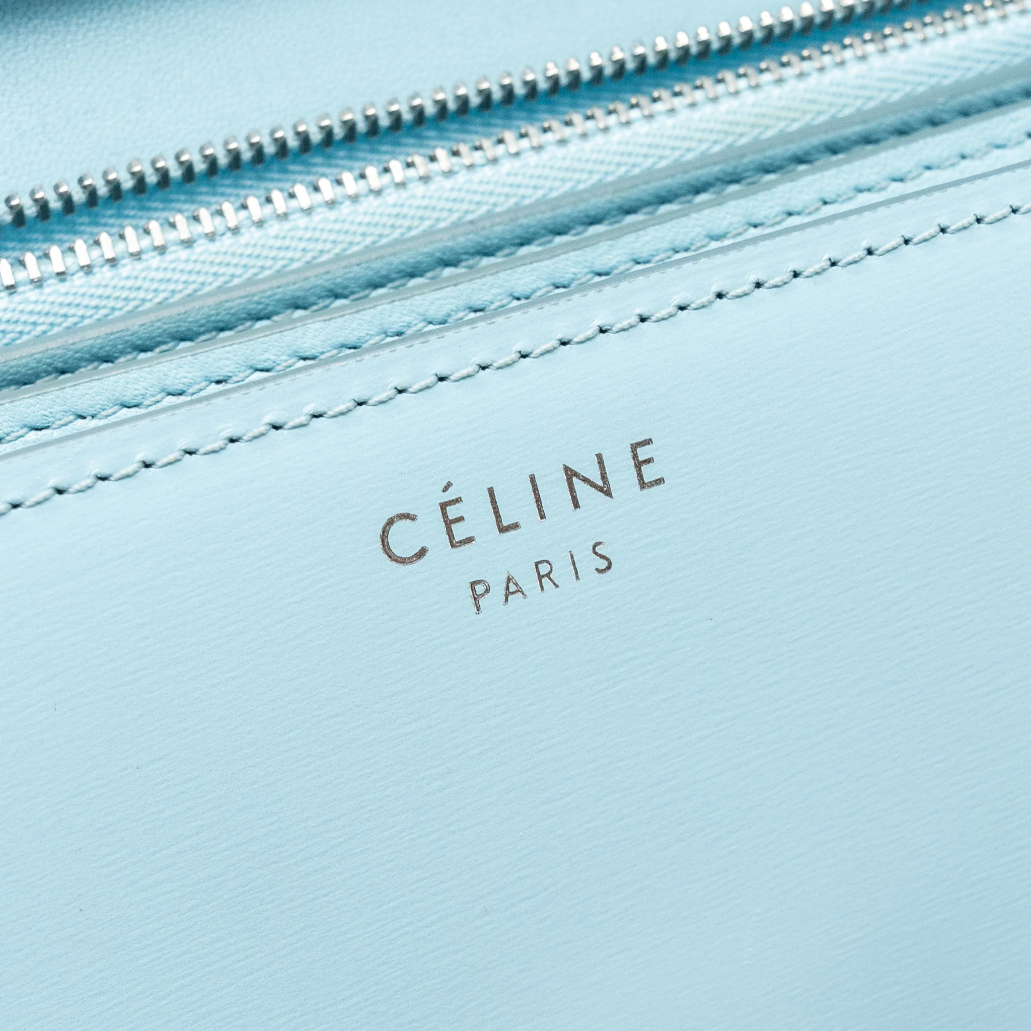 Celine medium classic box bag calfskin light blue SHW - Image 11