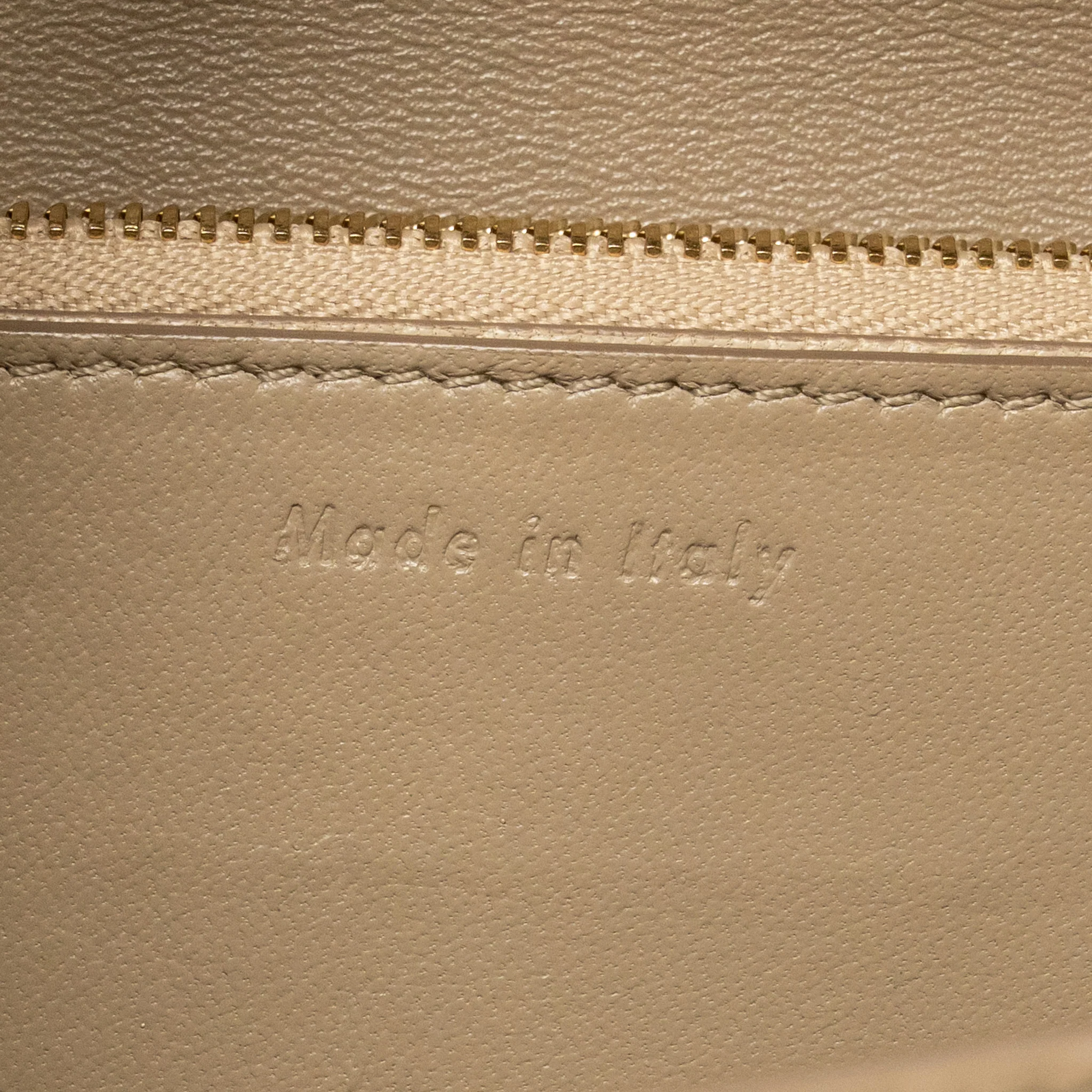 Celine Medium Classic Box Bag Goatskin Beige GHW - Image 16
