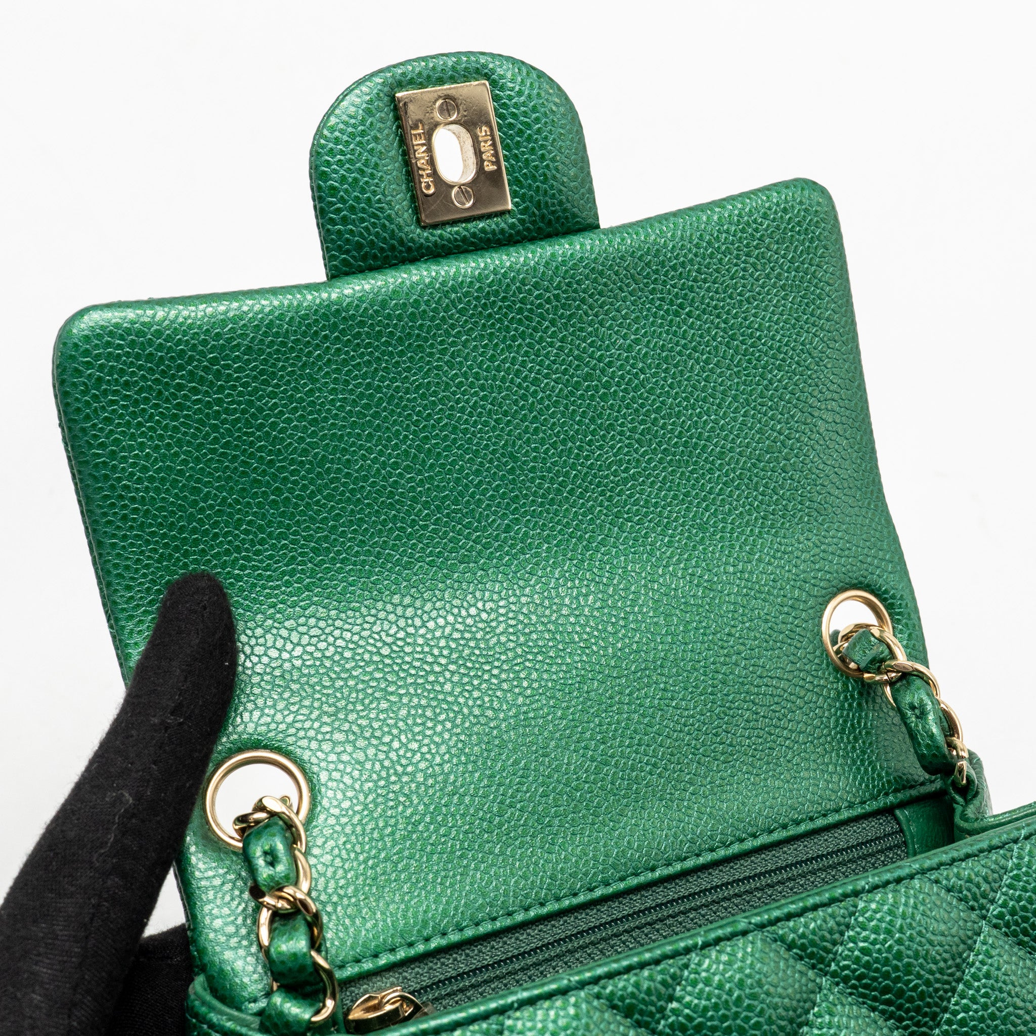 Chanel 18s Classic mini square flap bag caviar emerald iridescent green GHW - Image 14