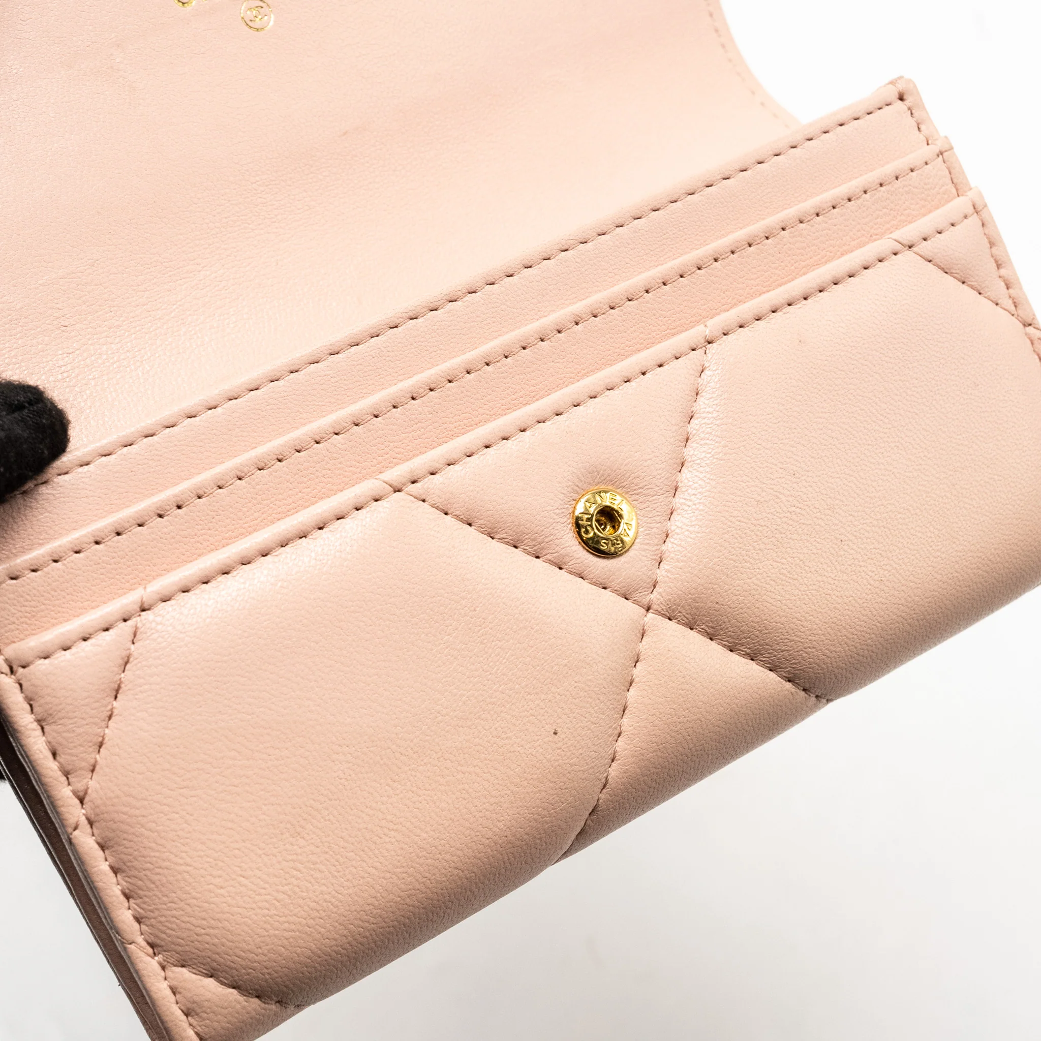 Chanel 19 Long Flap Wallet Lambskin Pink GHW (Microchip) - Image 10