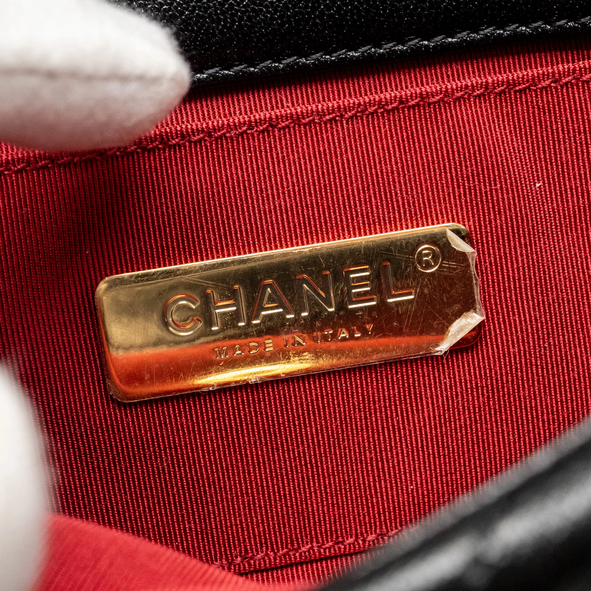 Chanel 19 Waist Bag Goatskin Black Multicolour Hardware - Image 15