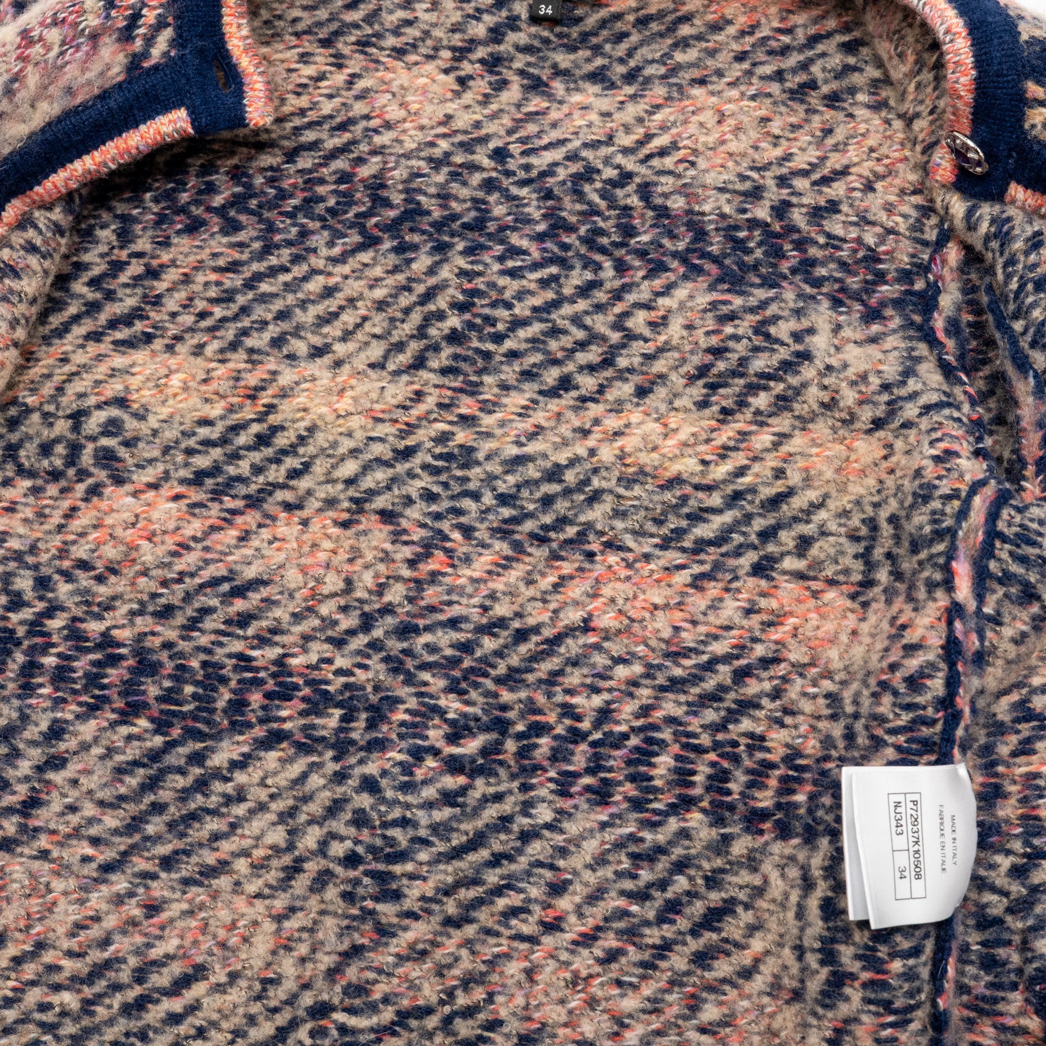 Chanel 22A size 34 coco neige cardigan shearling fur cashmere/wool pink/blue - Image 5