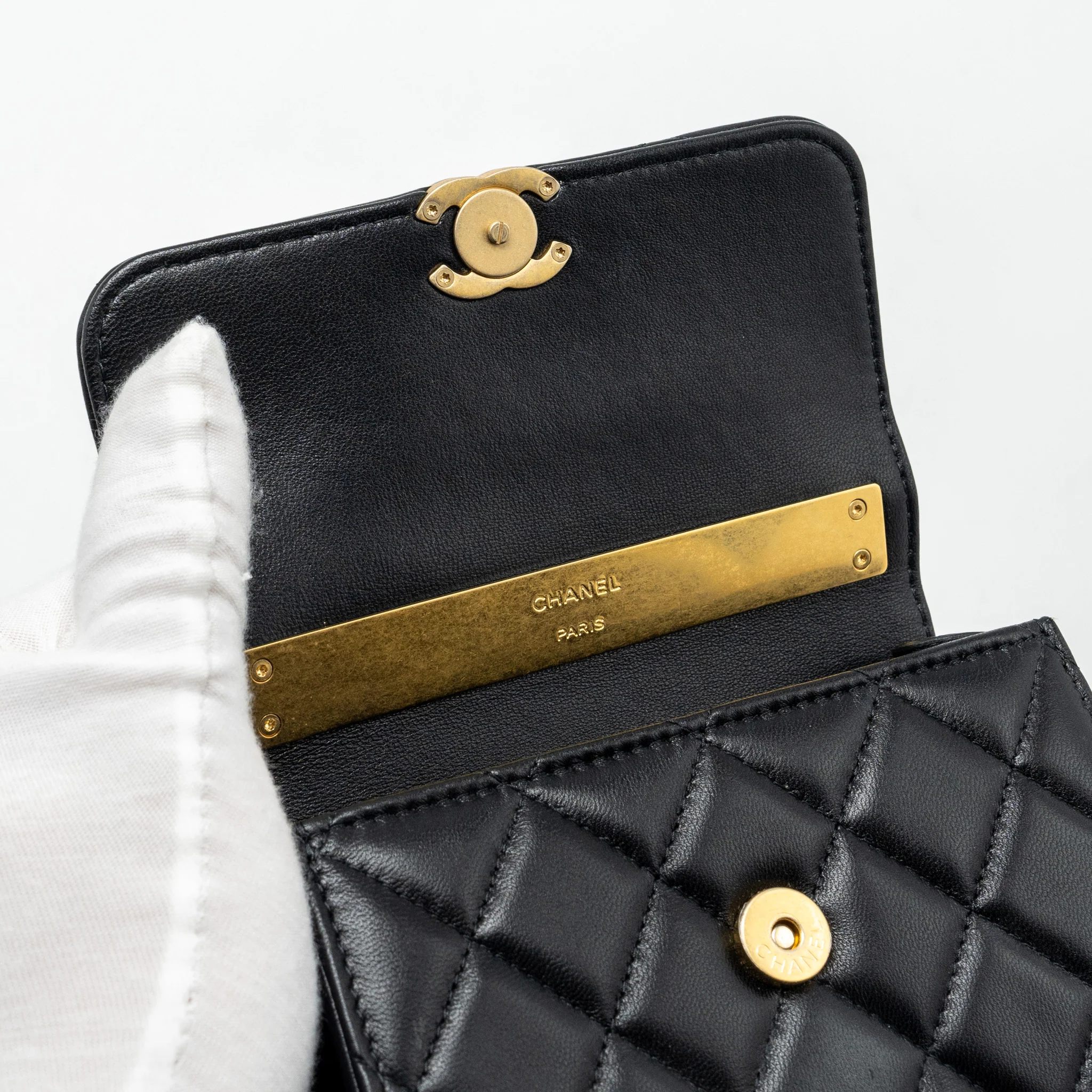 Chanel 22B Enamel Top handle Mini Flap Bag Lambskin Black GHW (Microchip) - Image 11