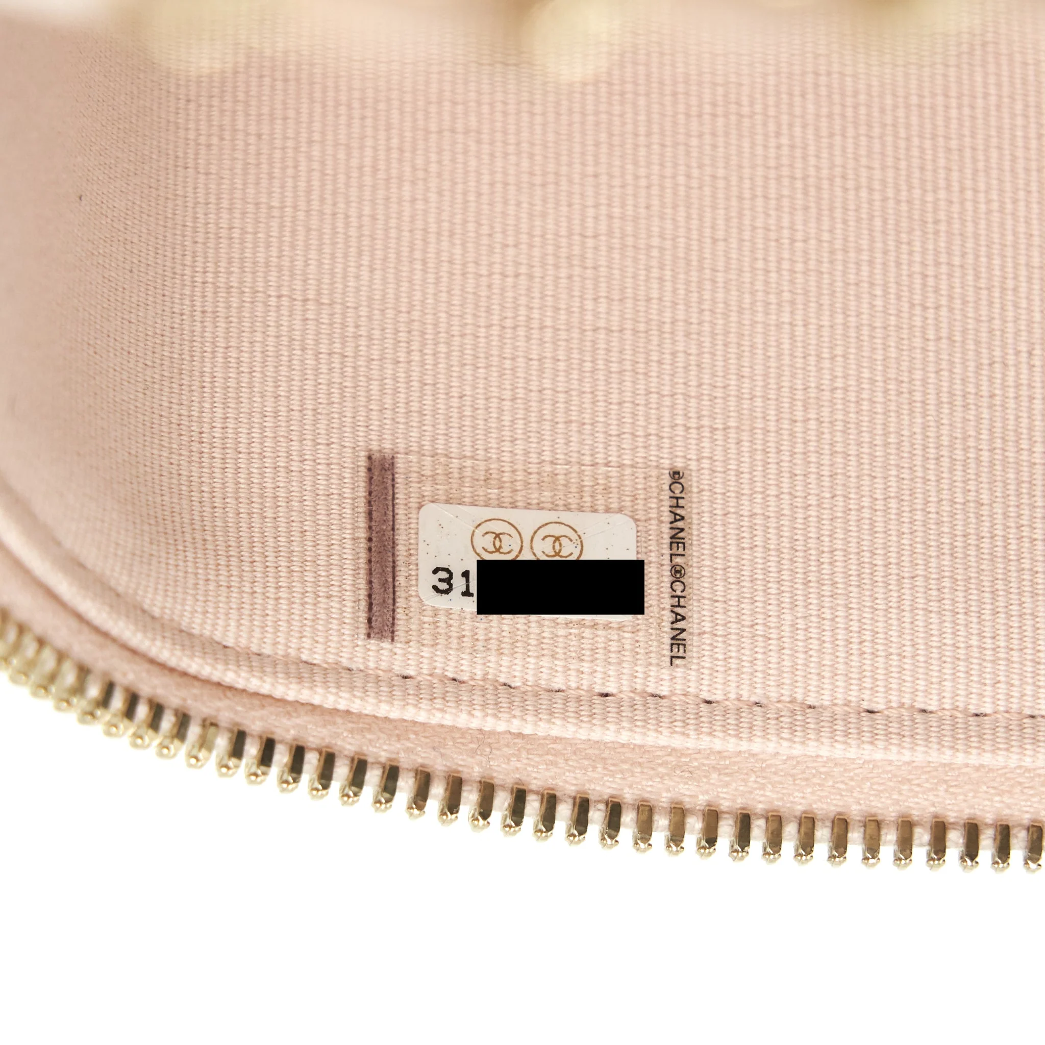 Chanel 22C Long Vanity With Chain Caviar Light Beige LGHW - Image 11