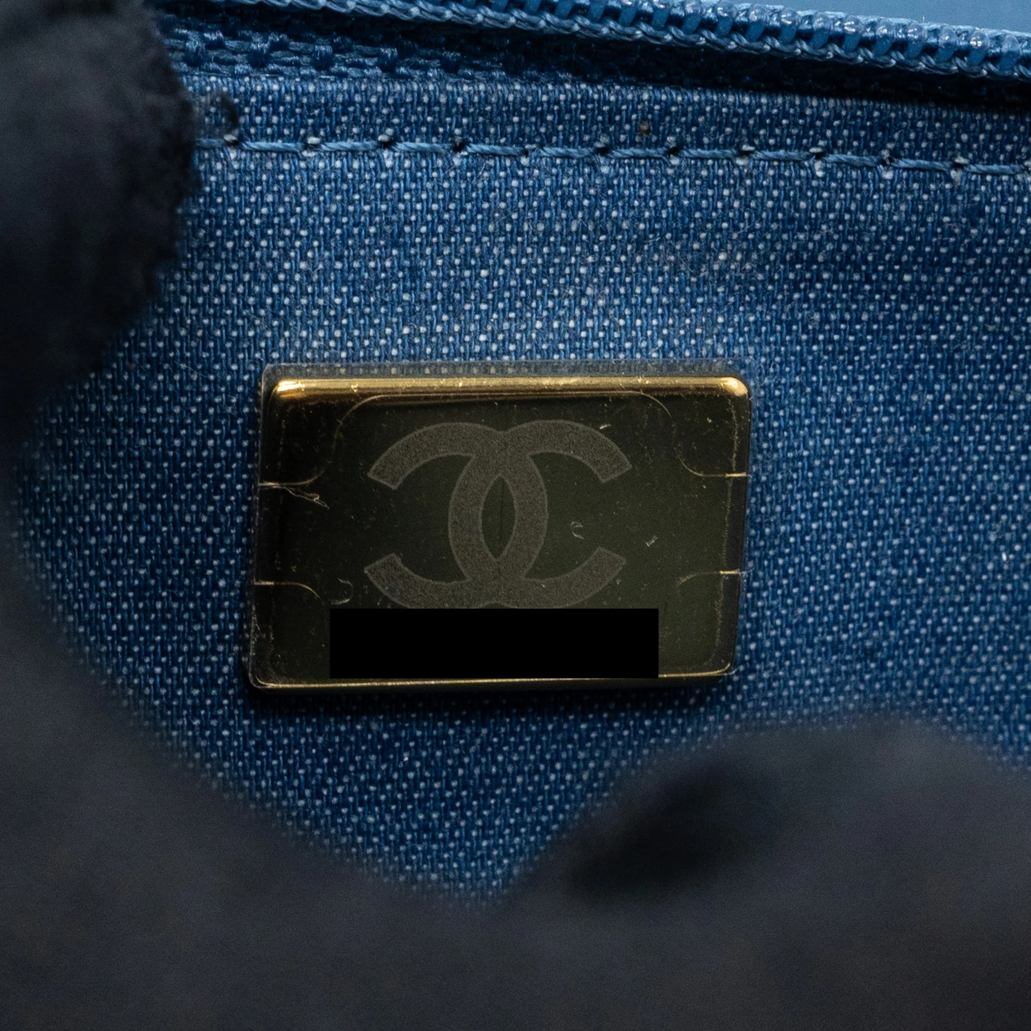 Chanel 22C Pearl Crush wallet on chain Denim blue GHW (microchip) - Image 14
