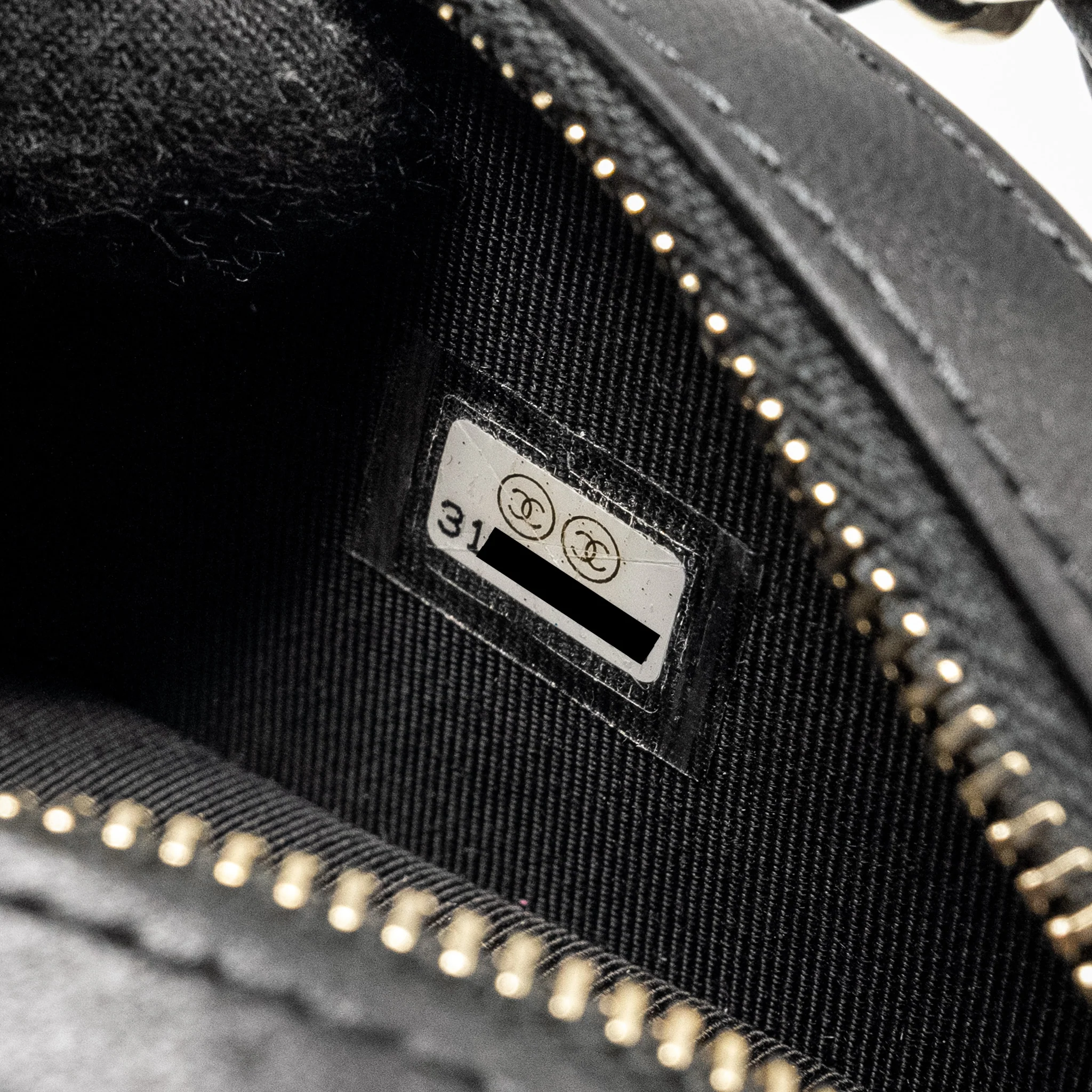 Chanel 22C Round Clutch With Chain Lambskin Black GHW - Image 10