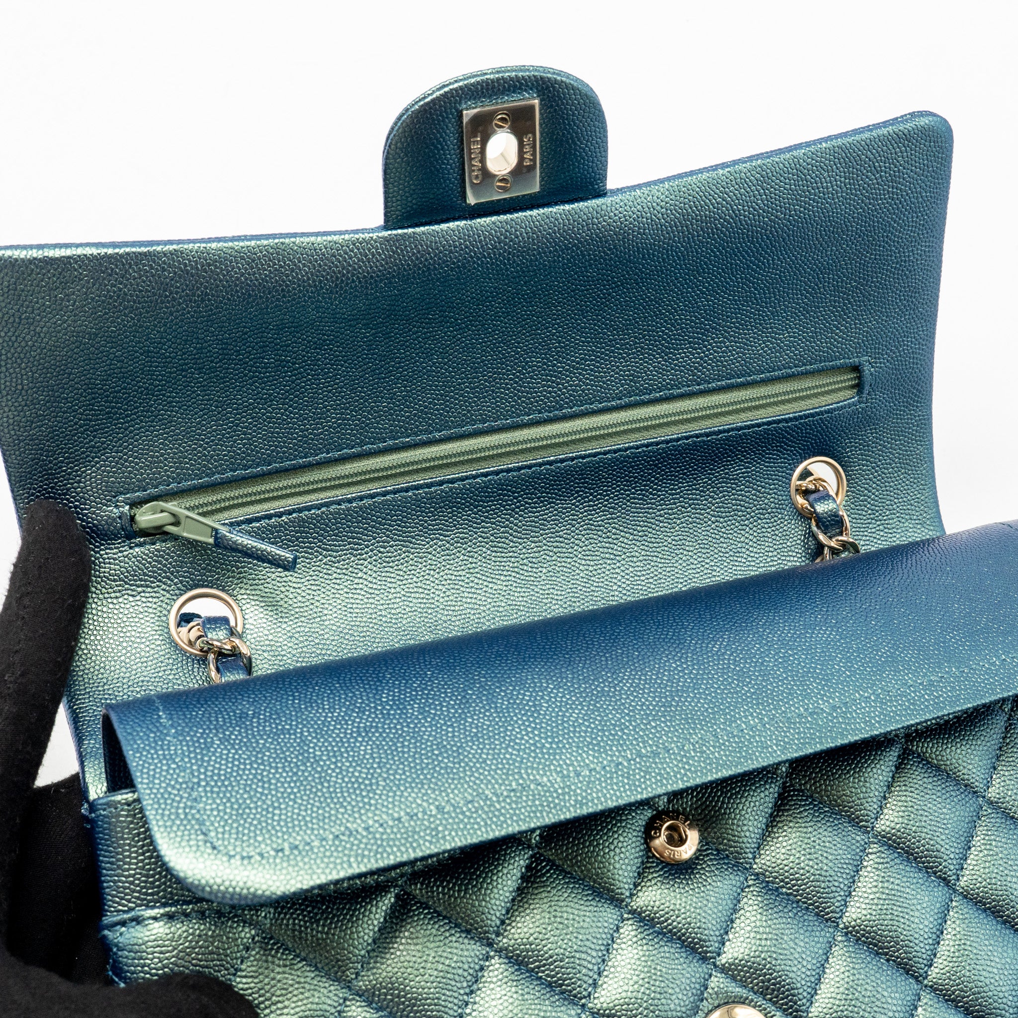 Chanel 22P Medium Classic Double Flap Bag Caviar IRIDESCENT Green LGHW (Microchip) - Image 14