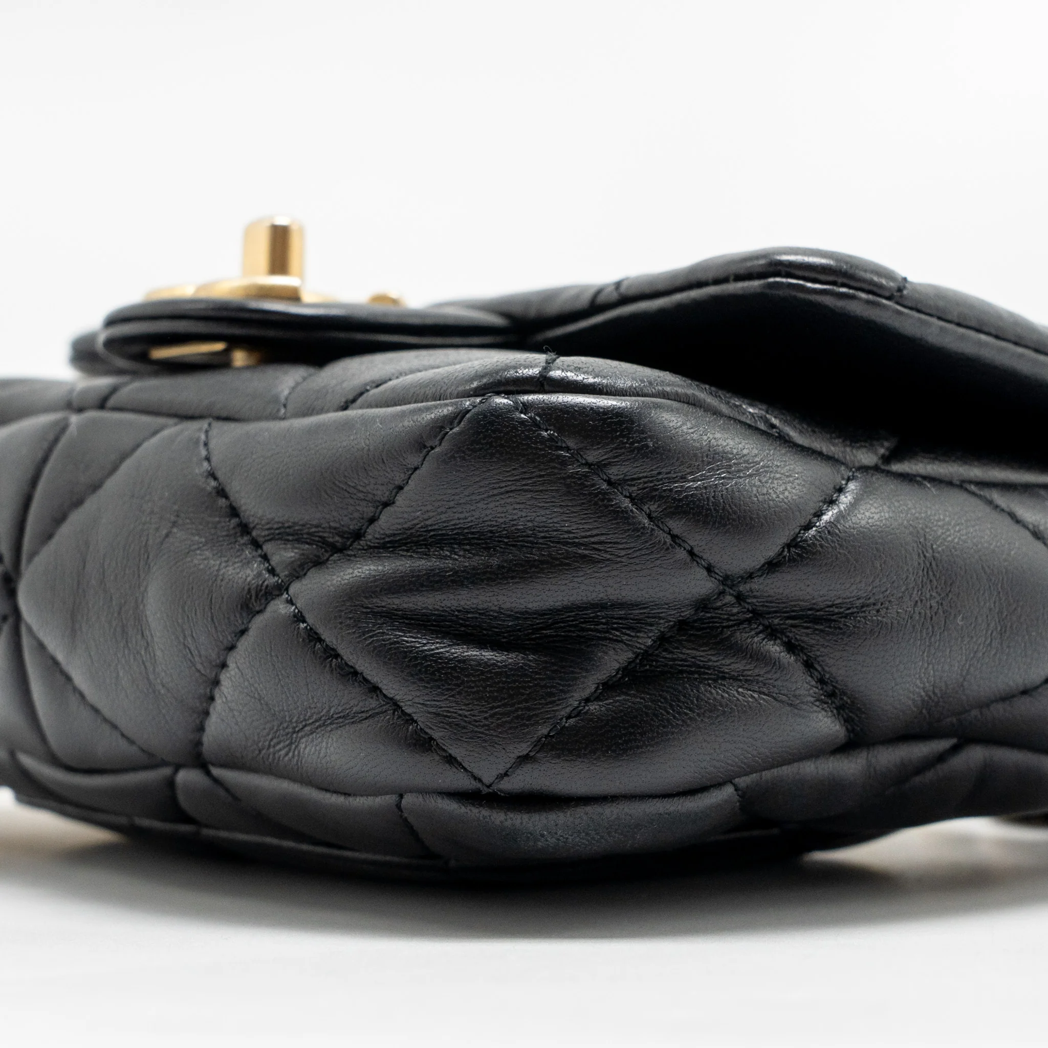 Chanel 22s Giant Chain Mini Flap Bag Lambskin Black Brushed GHW (microchip) - Image 7