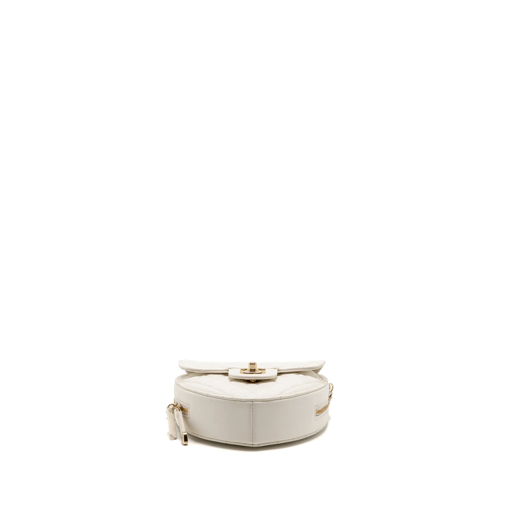 Chanel 22S Heart Bag Lambskin White LGHW (Microchip) - Image 6