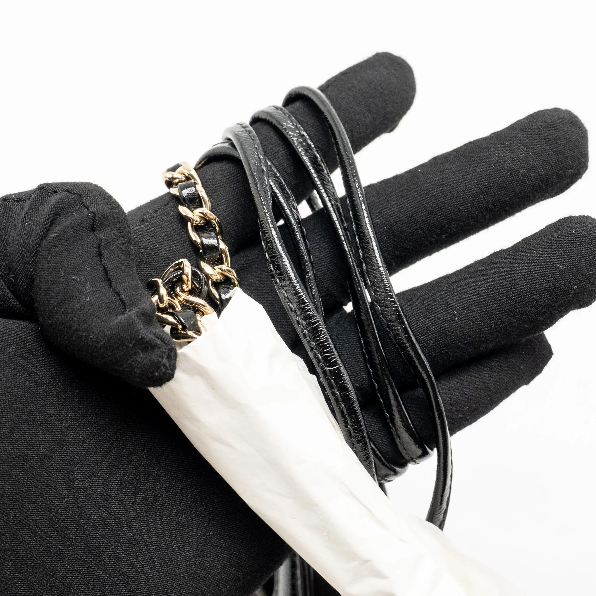 Chanel 24S Mini 31 Bag shiny lambskin black LGHW (microchip) - Image 17