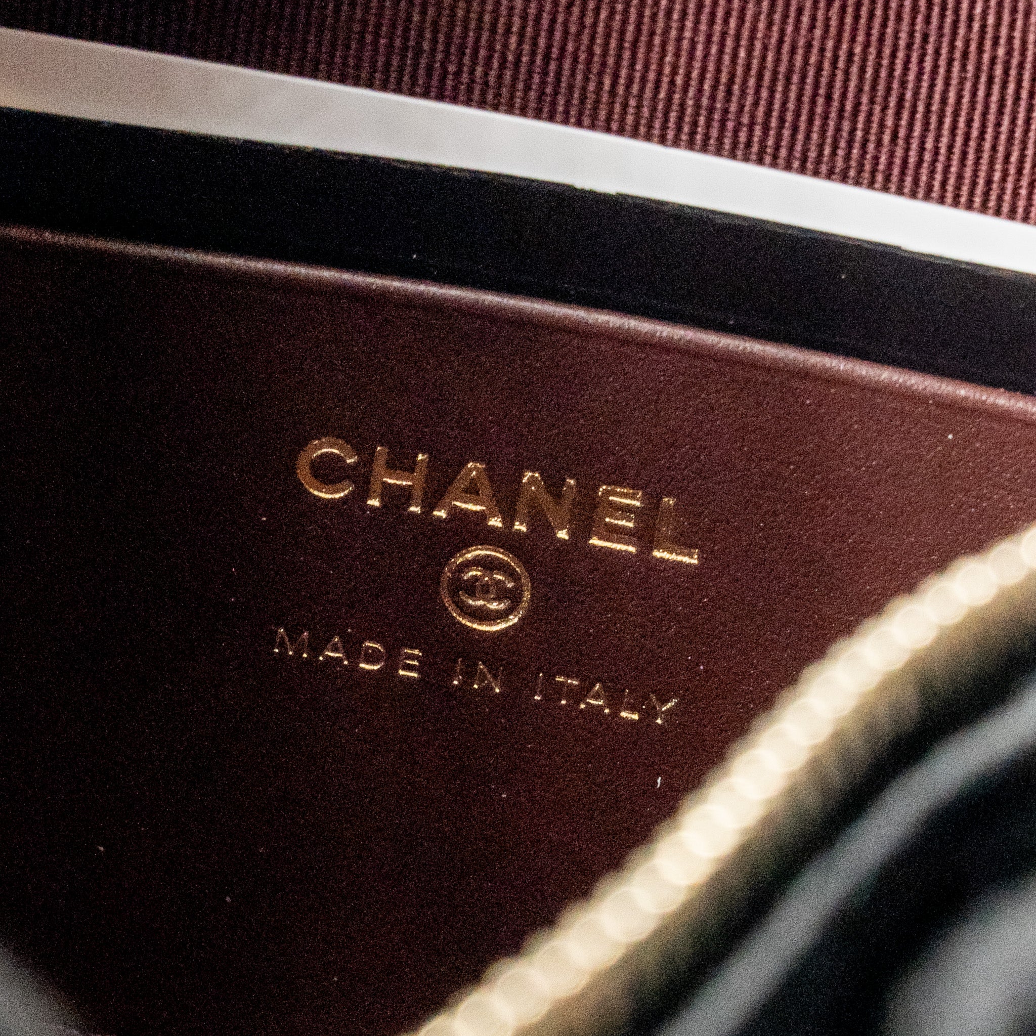 Chanel 25c Quilted Hobo Bag Caviar Black LGHW (microchip) - Image 15