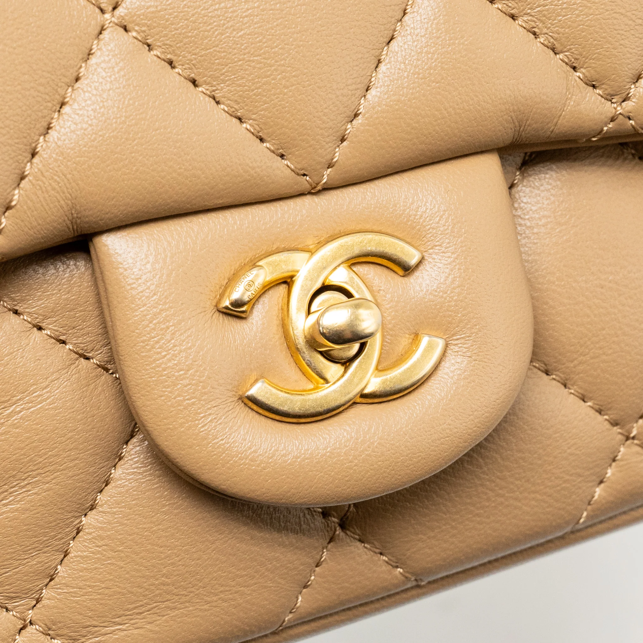 Chanel heart charms on chain flap bag lambskin beige GHW (microchip) - Image 13