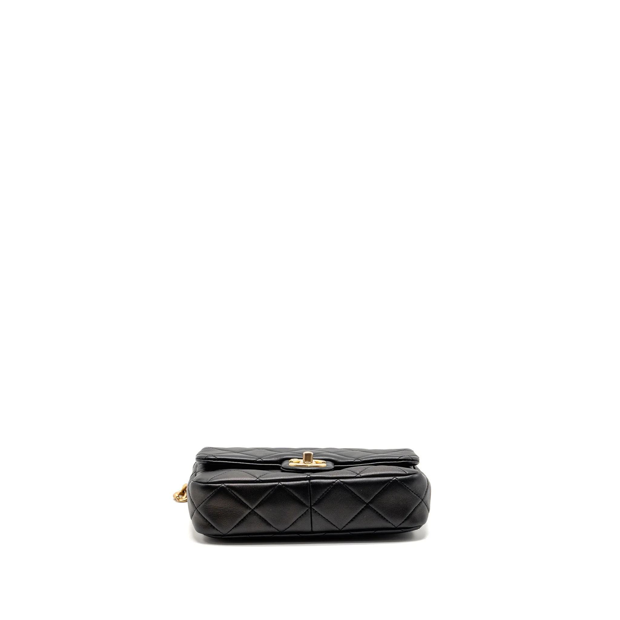 Chanel 23A Detailed Chain CC Flap Bag Lambskin Black GHW (Microchip) - Image 6