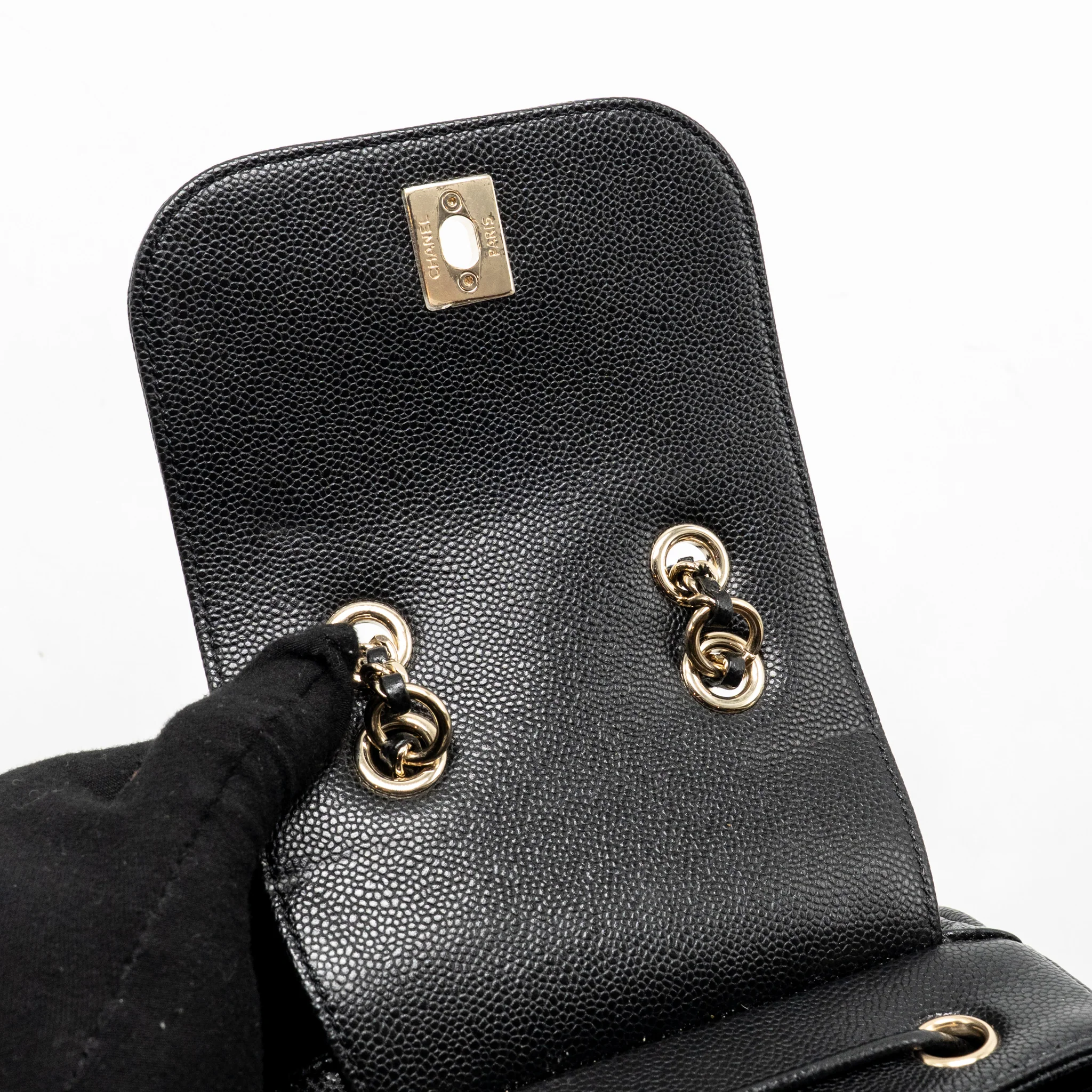 Chanel affinity backpack caviar black LGHW (microchip) - Image 15