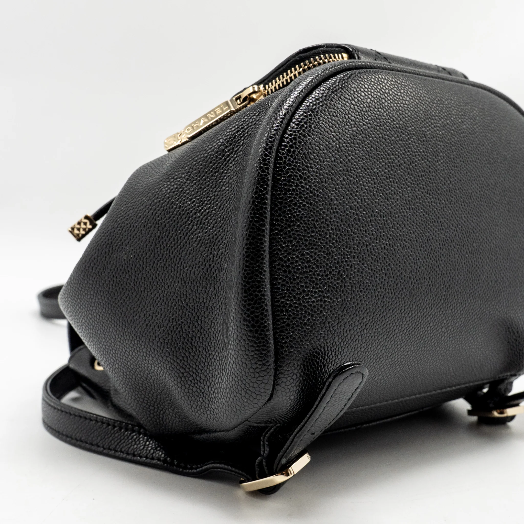 Chanel affinity backpack caviar black LGHW (microchip) - Image 7
