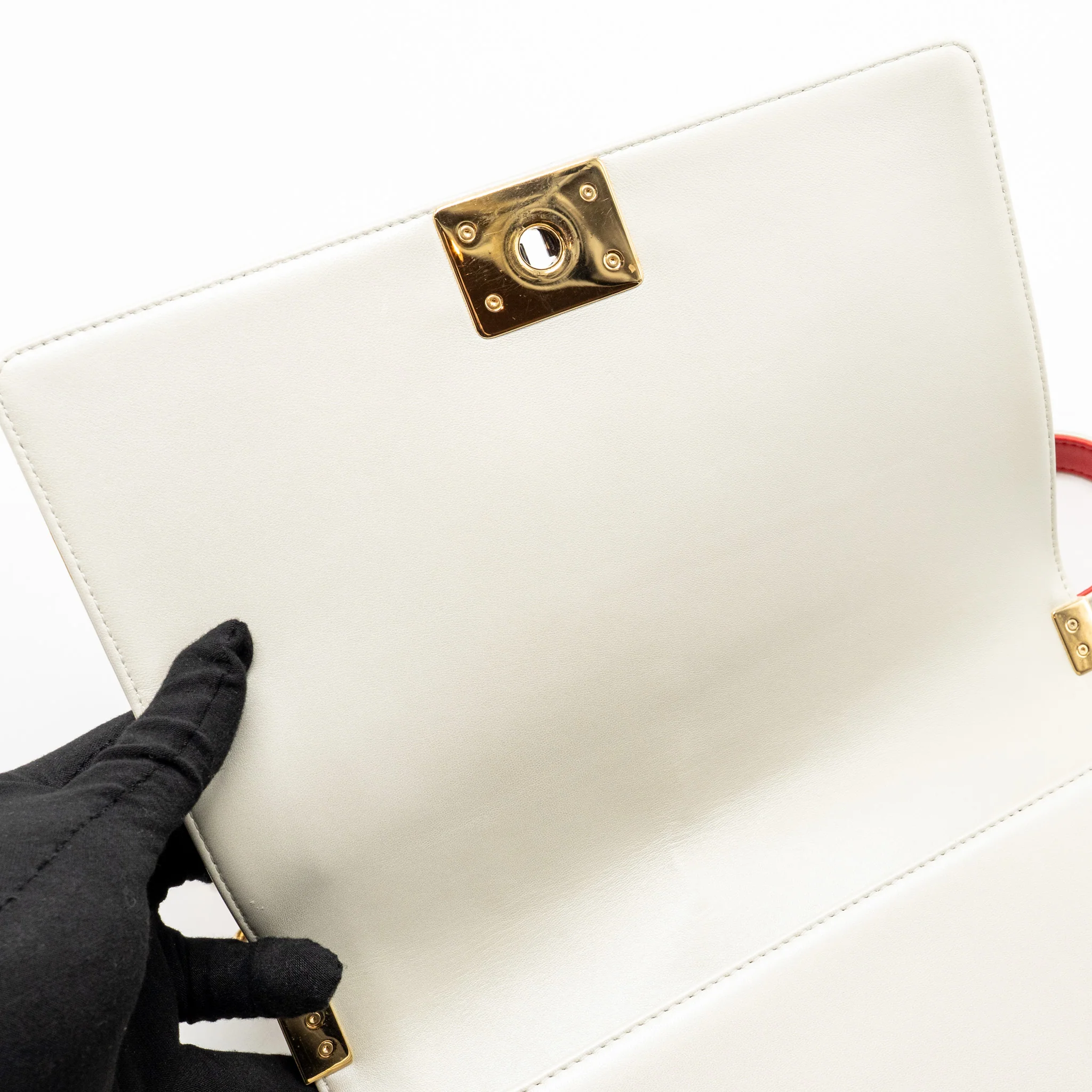 Chanel Boy Bag Metal Squared Lambskin White/Red GHW - Image 15