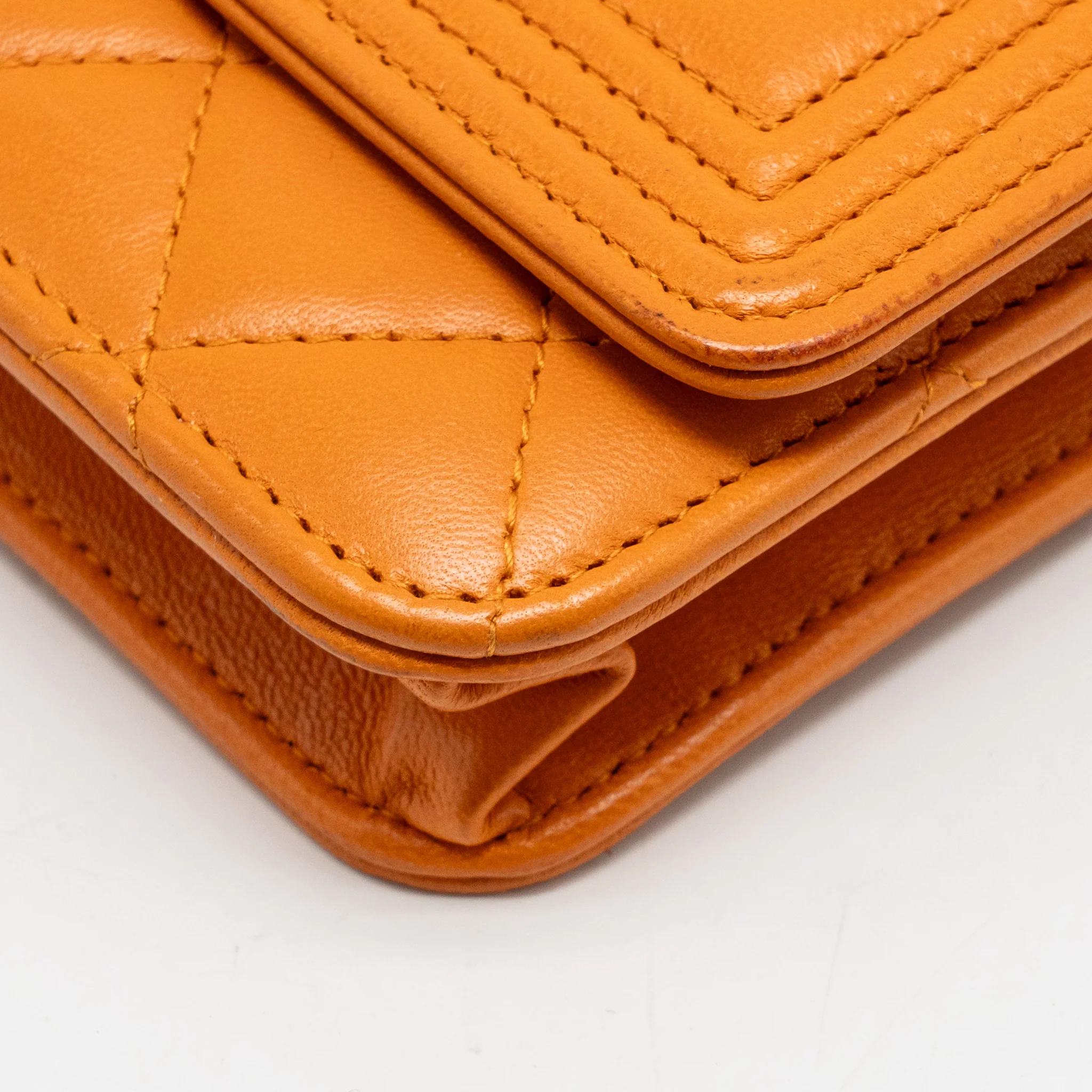 Chanel boy wallet on chain lambskin orange ruthenium silver hardware - Image 10