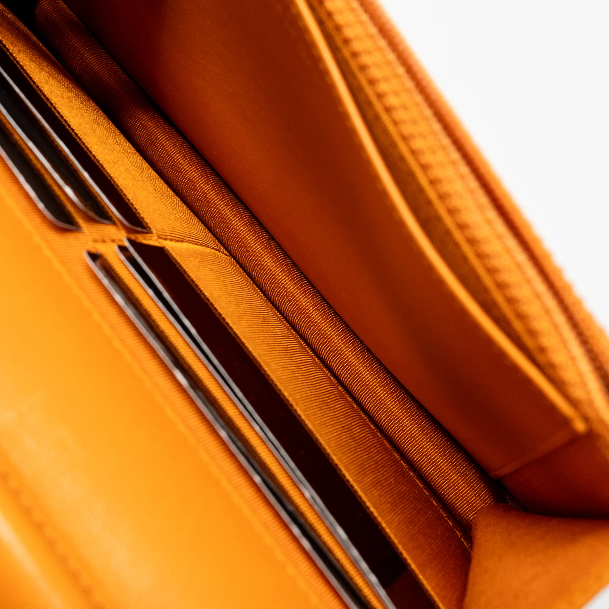 Chanel boy wallet on chain lambskin orange ruthenium silver hardware - Image 18