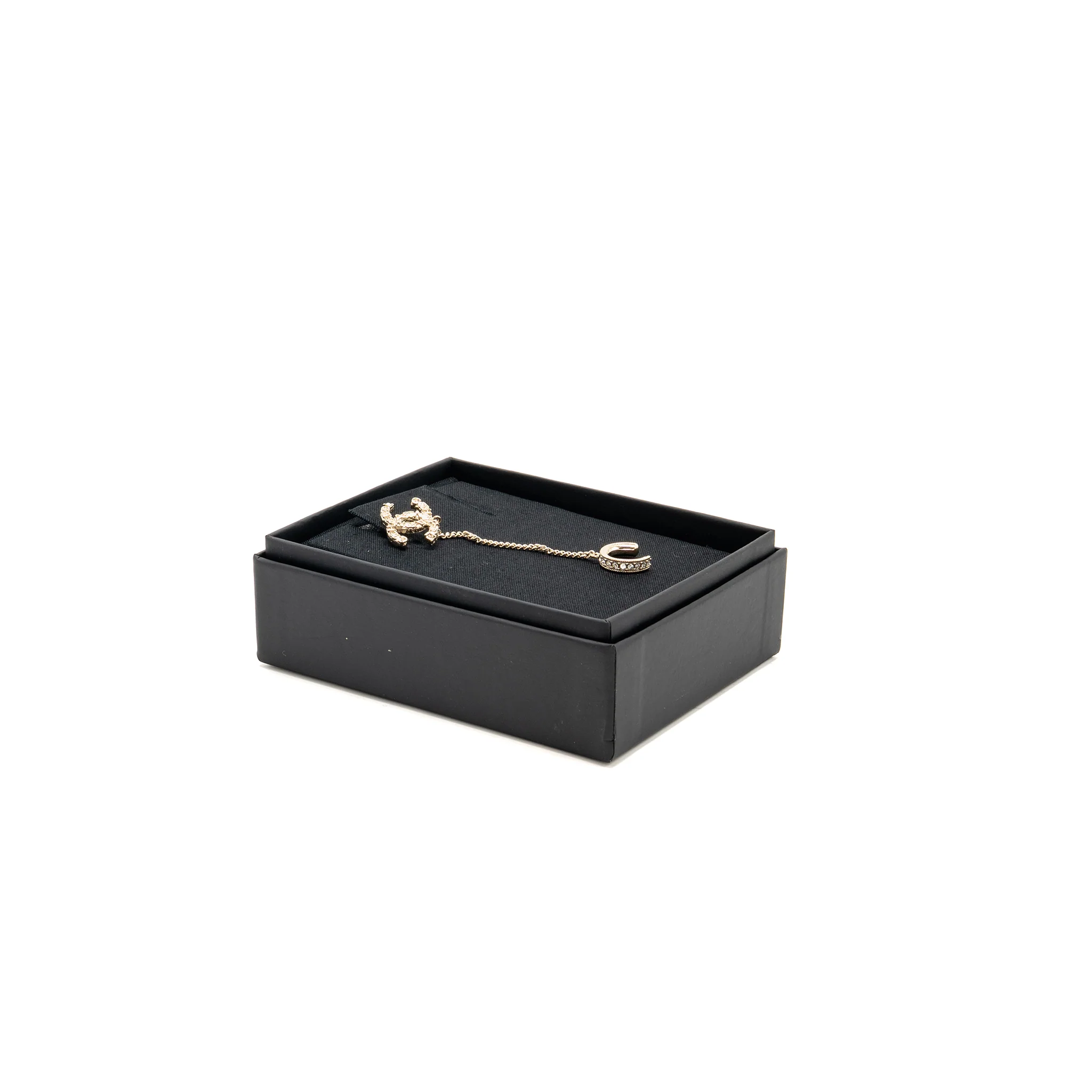 Chanel 21P CC Earrings with Ear Cuff Crystal Light Gold Tone - Image 2