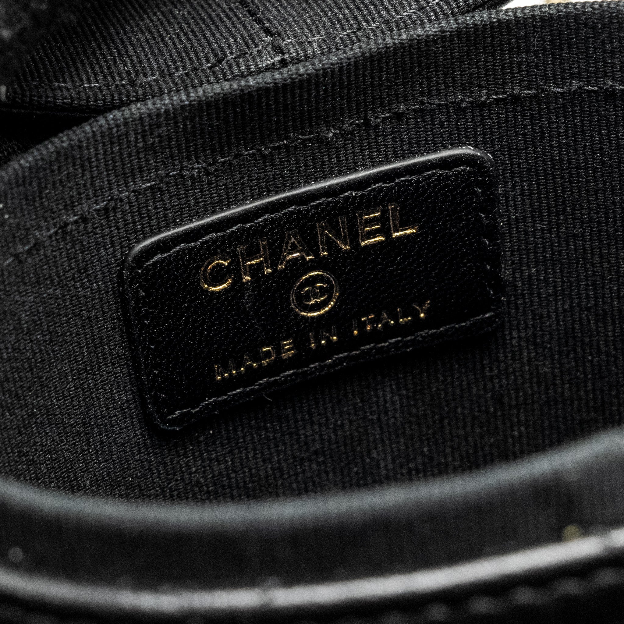 Chanel CC Round Vanity Case with Chain Lambskin Black LGHW - Image 12