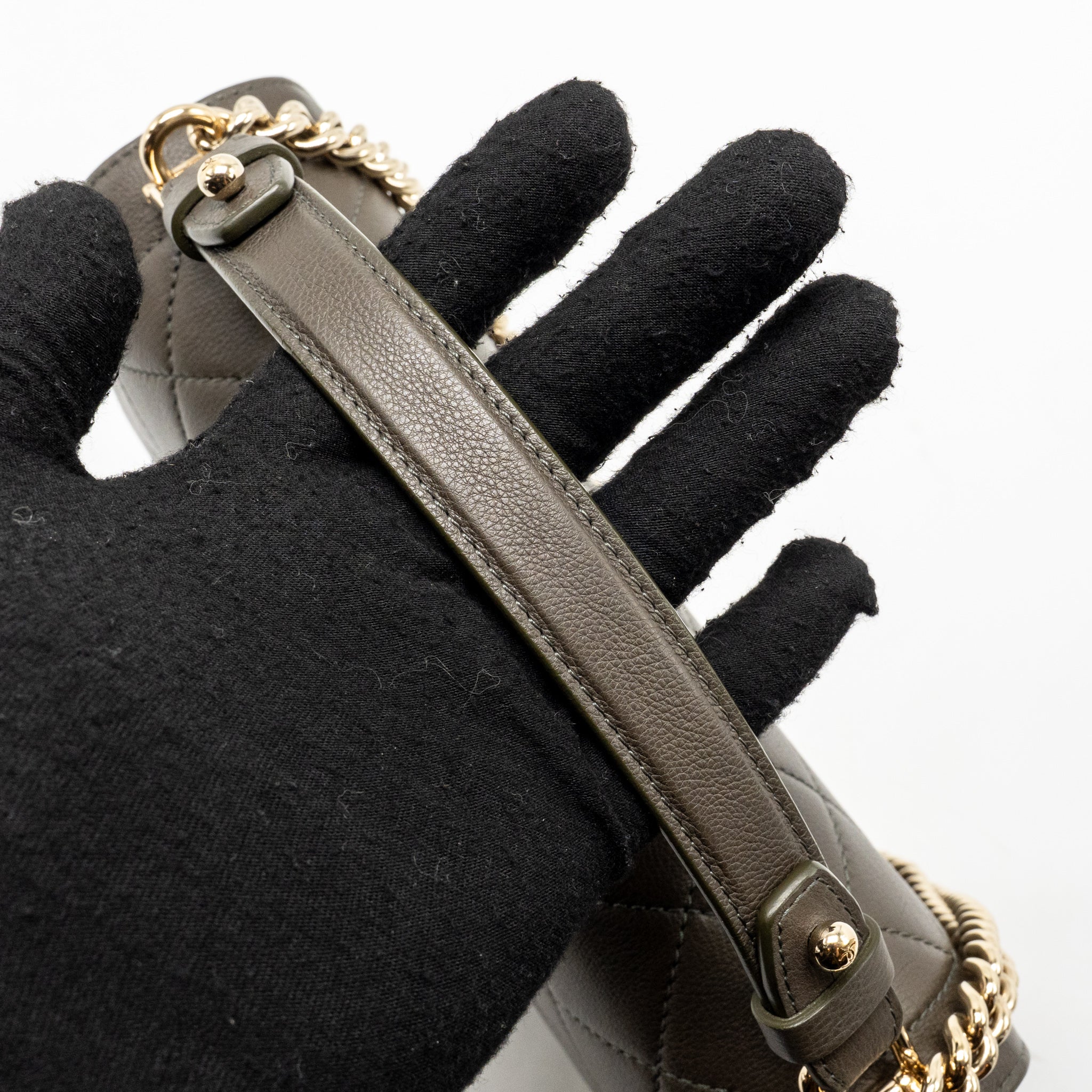 Chanel Top Handle Label Click Flap Bag Grained Calfskin Khaki LGHW - Image 13