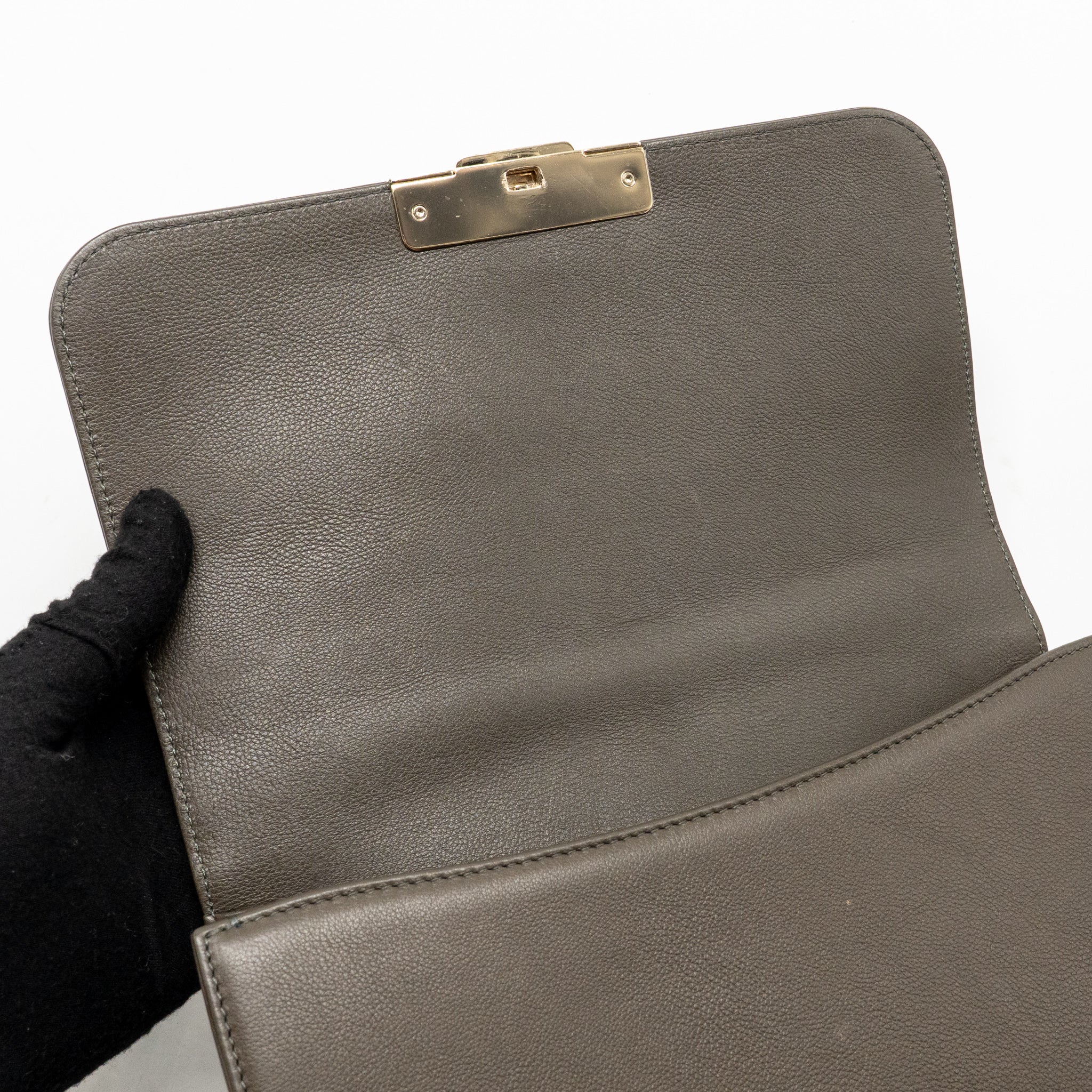 Chanel Top Handle Label Click Flap Bag Grained Calfskin Khaki LGHW - Image 15