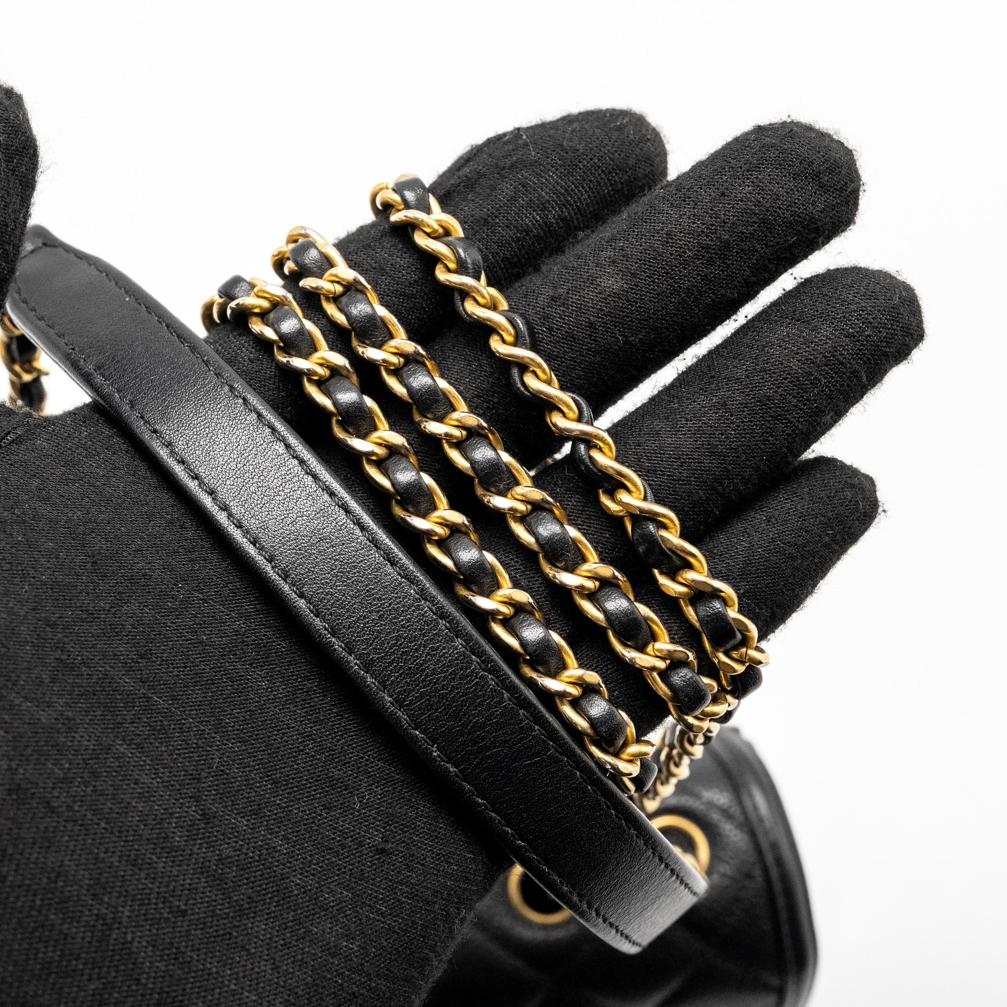 Chanel Filigree Flap Bag Caviar Black GHW - Image 13