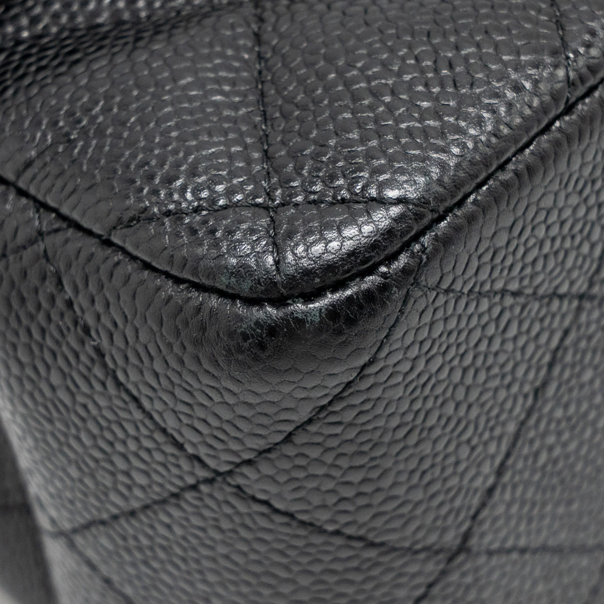 Chanel Jumbo Classic Double Flap Bag Caviar Black GHW - Image 9