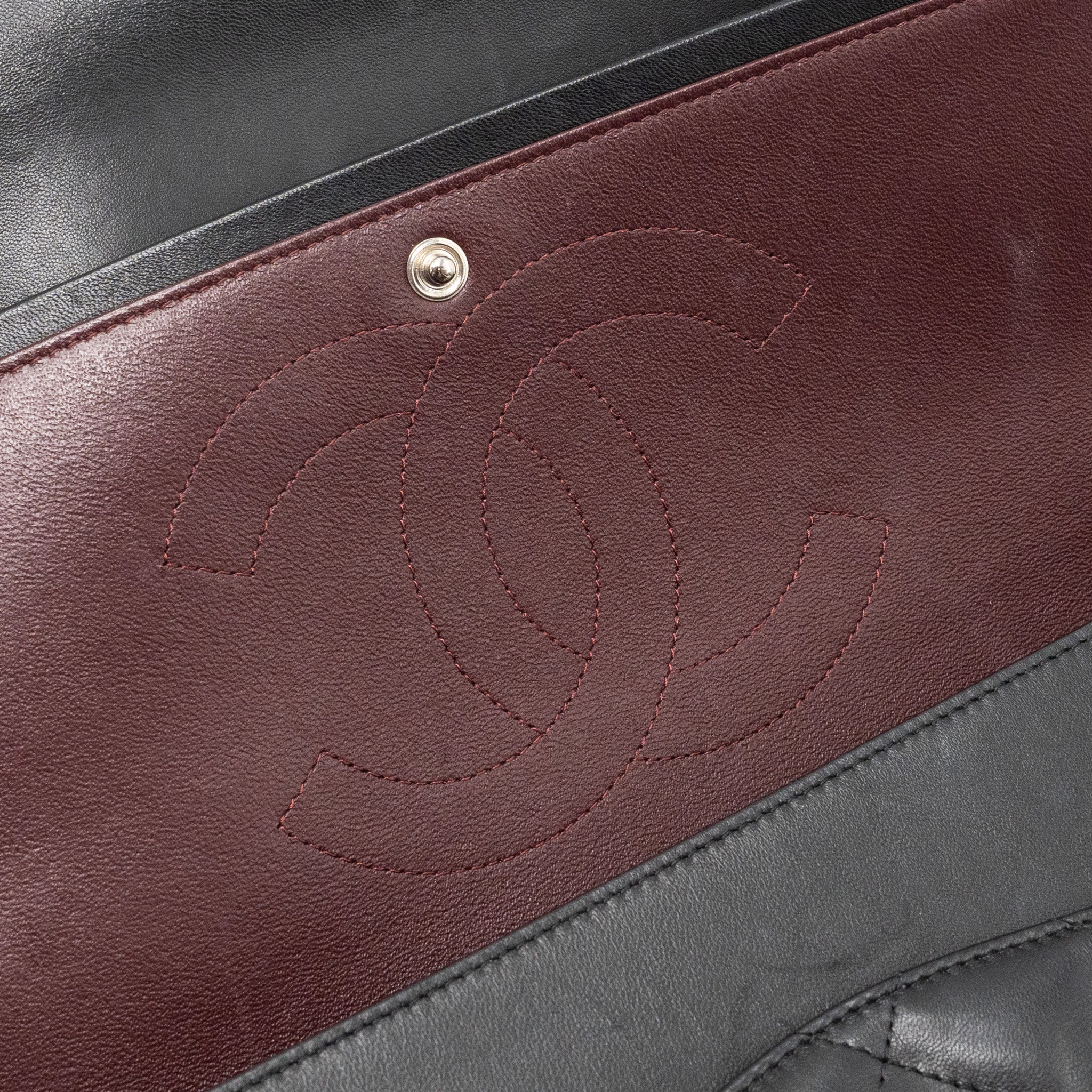 Chanel Jumbo Classic Double Flap Lambskin Black SHW - Image 12