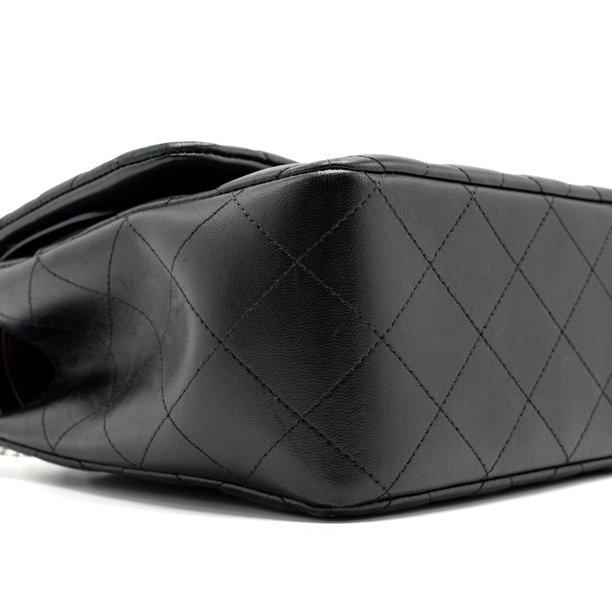 Chanel Jumbo Classic Double Flap Lambskin Black SHW - Image 7