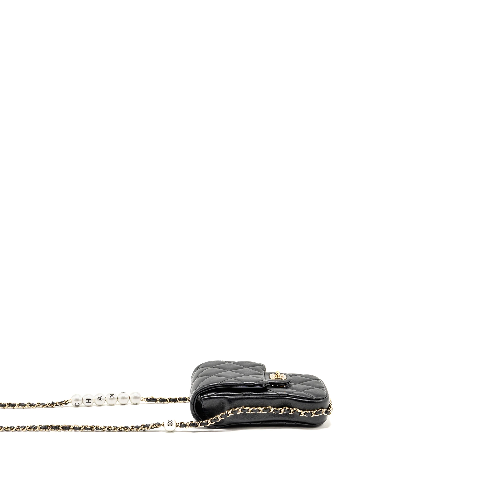 Chanel letter pearl chain mini flap clutch Lambskin black LGHW - Image 3