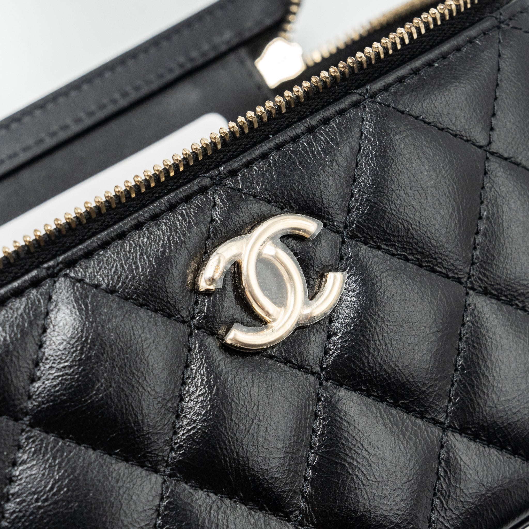 Chanel long vanity case with charms chain Calfskin Black LGHW (microchip) - Image 9