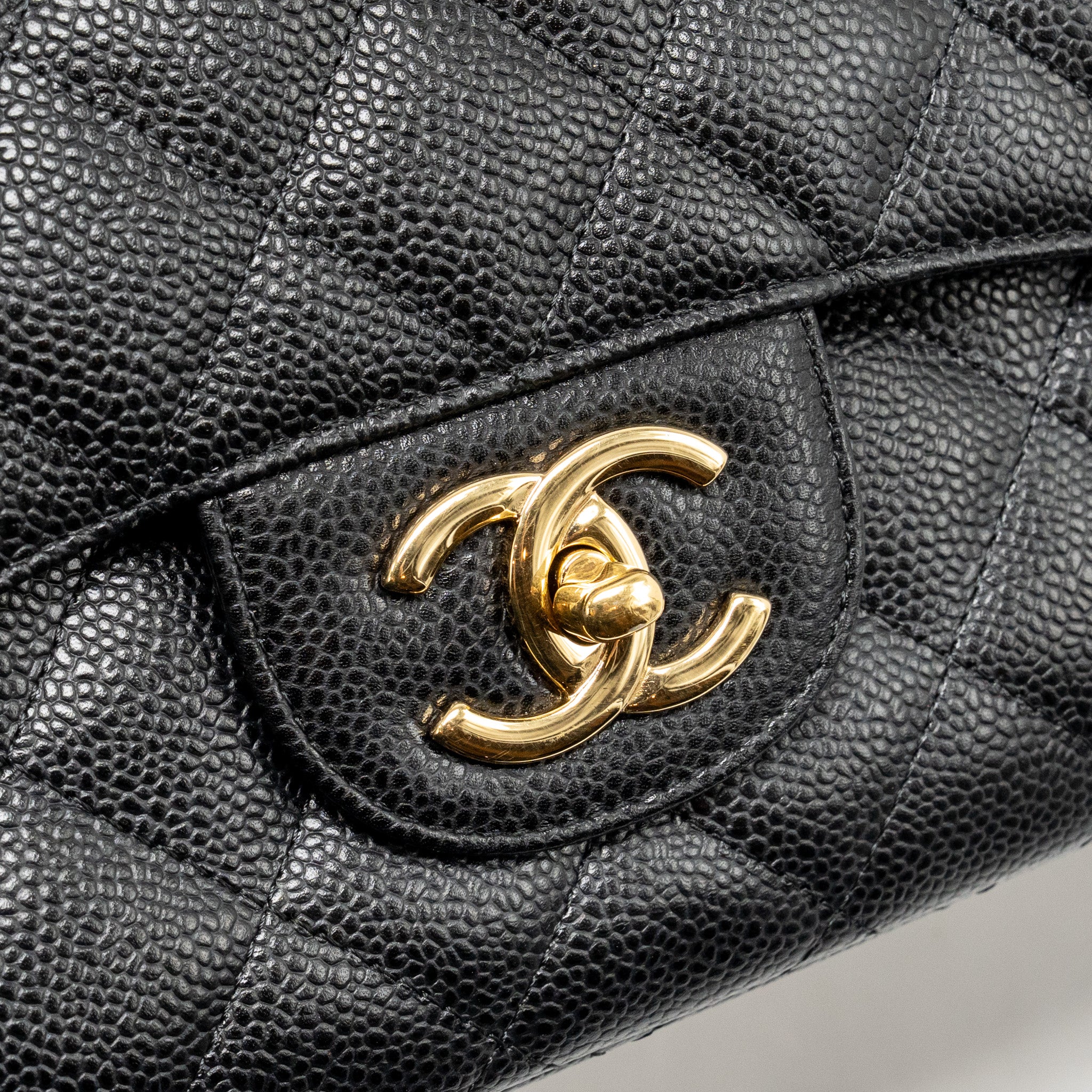 Chanel Maxi Classic Double Flap bag Caviar Black GHW - Image 12