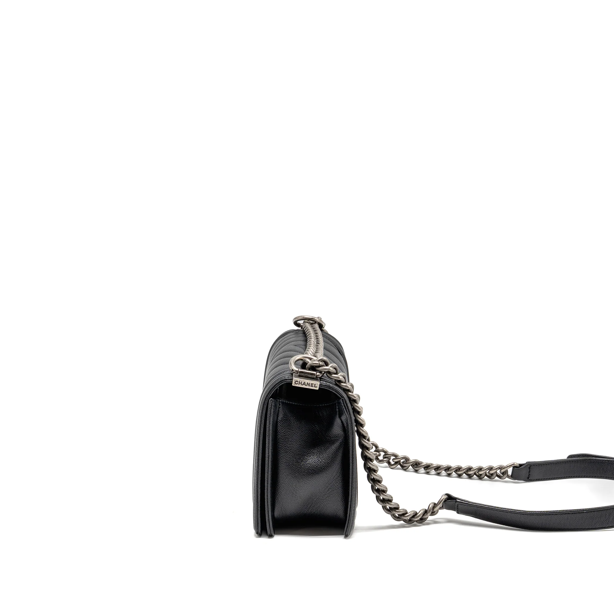 Chanel Medium Boy Bag Chevron Caviar Black Ruthenium Silver Hardware - Image 4