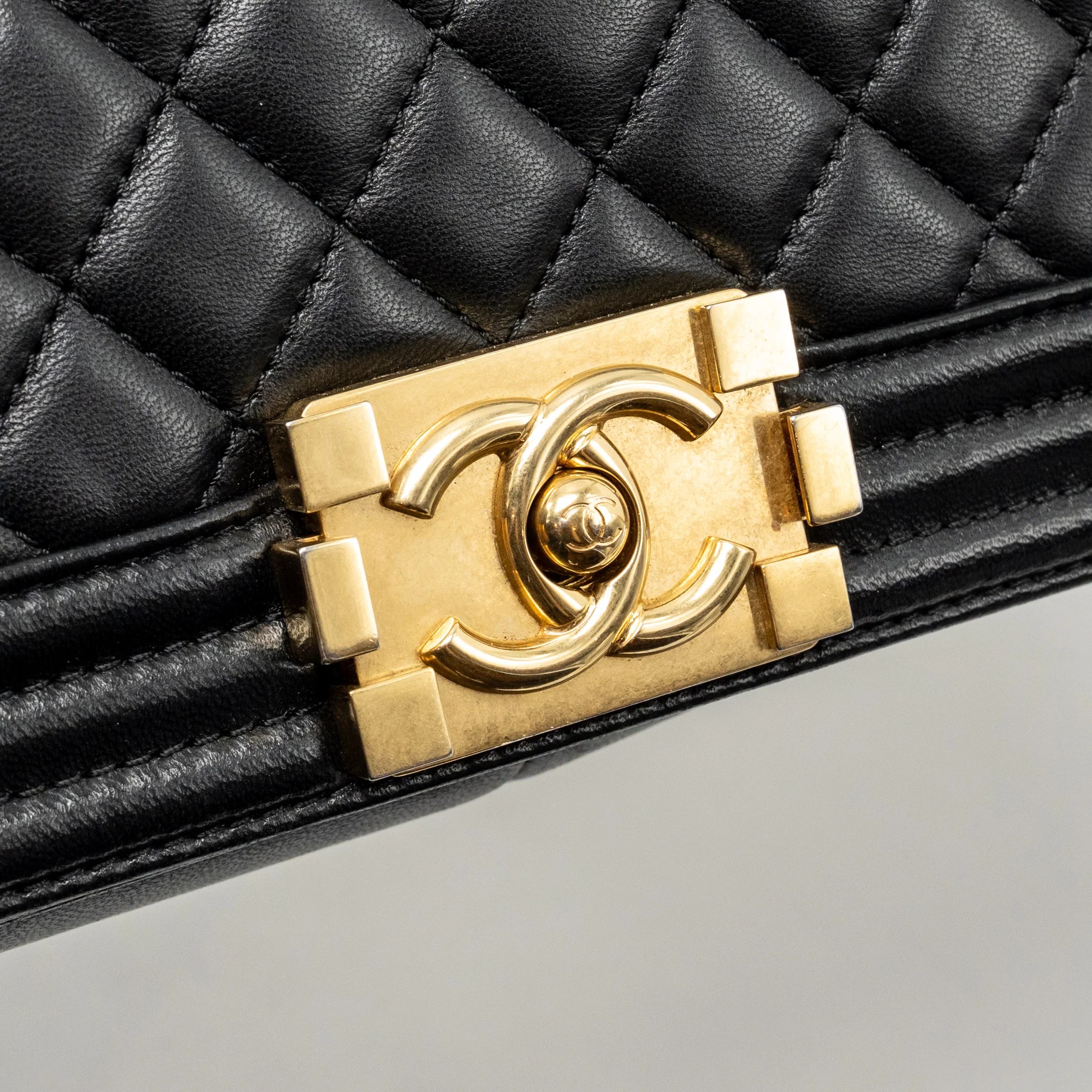 Chanel Medium Boy Bag LAMBSKIN Black GHW - Image 13