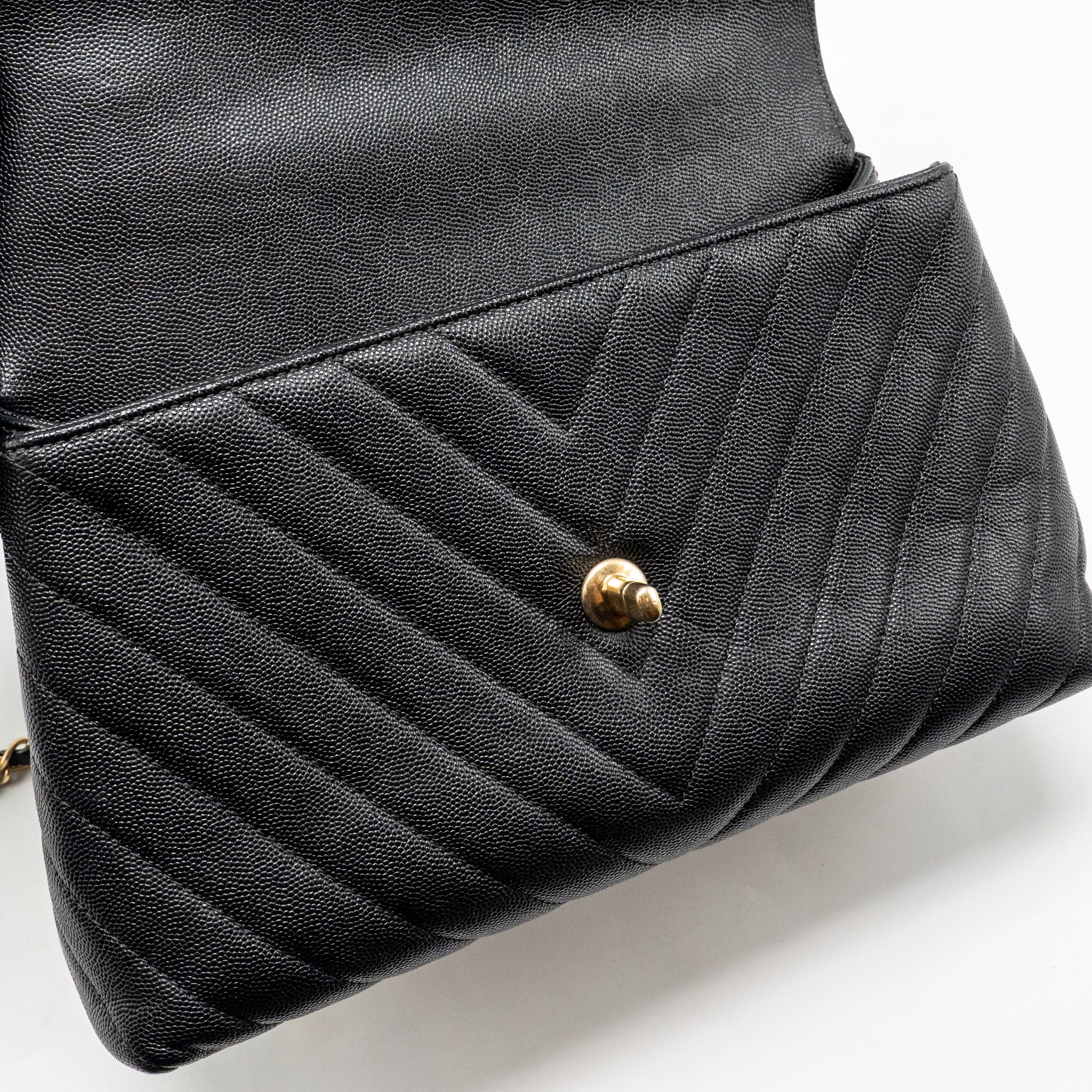 Chanel Medium Chevron Coco handle caviar black GHW - Image 14