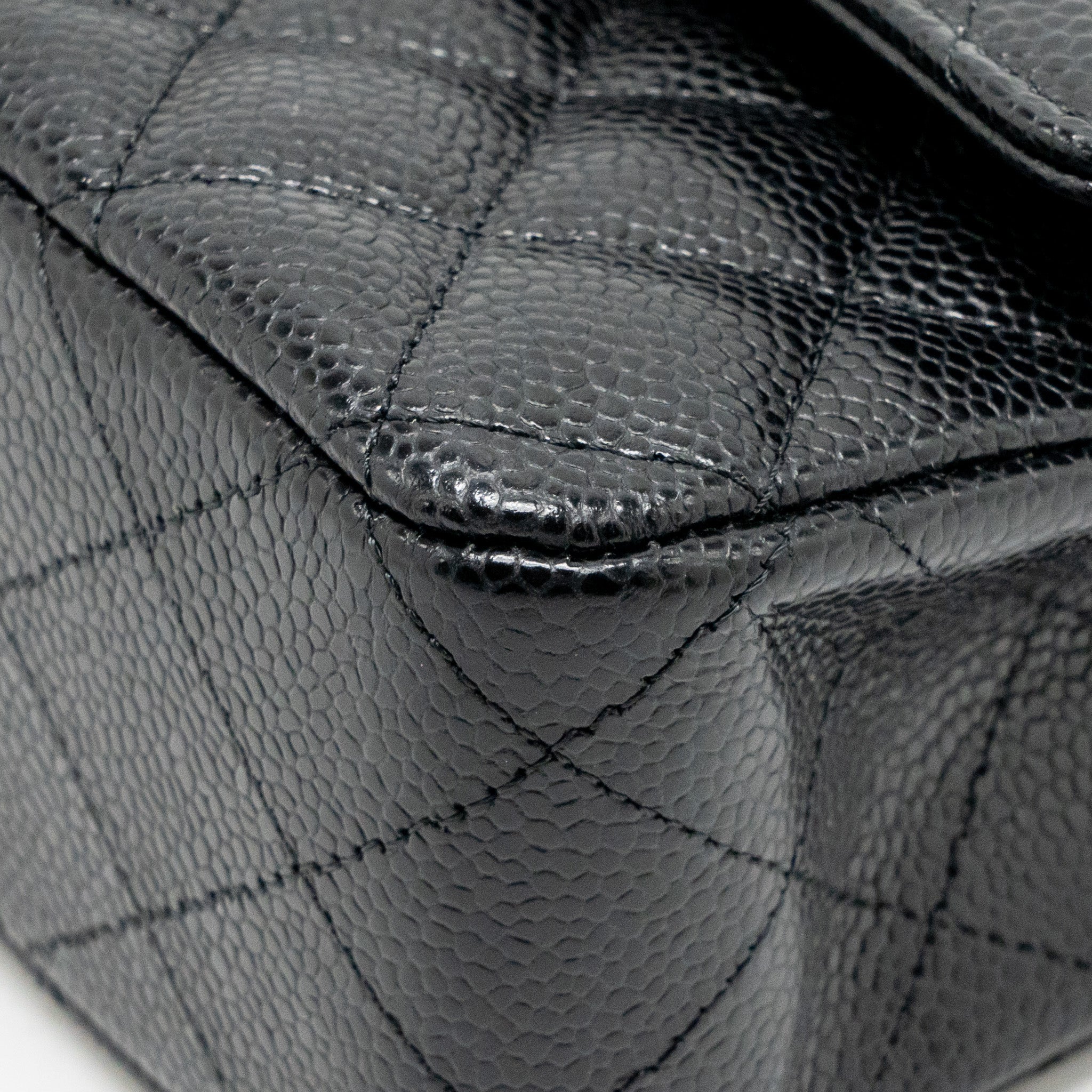 Chanel Medium Classic Double Flap bag caviar black GHW (microchip) - Image 10