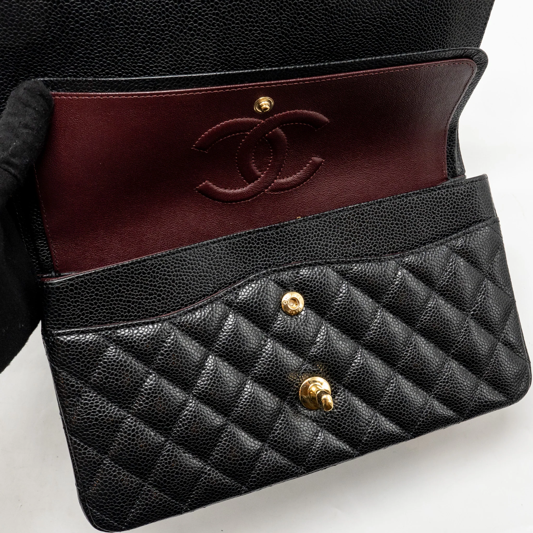 Chanel Medium Classic Double Flap bag caviar black GHW (microchip) - Image 14
