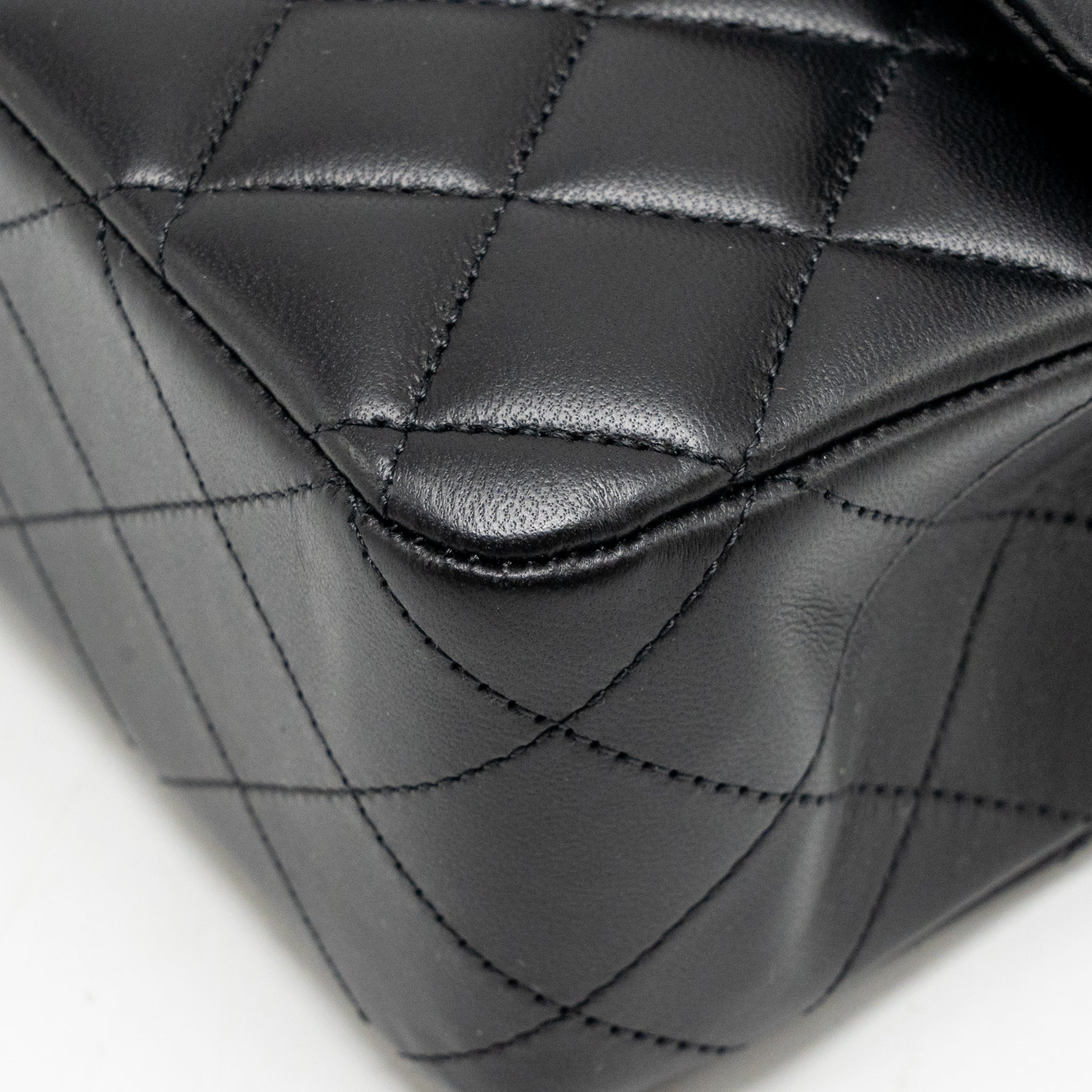 Chanel Medium Classic Double Flap Bag Lambskin Black SHW (Microchip) - Image 10