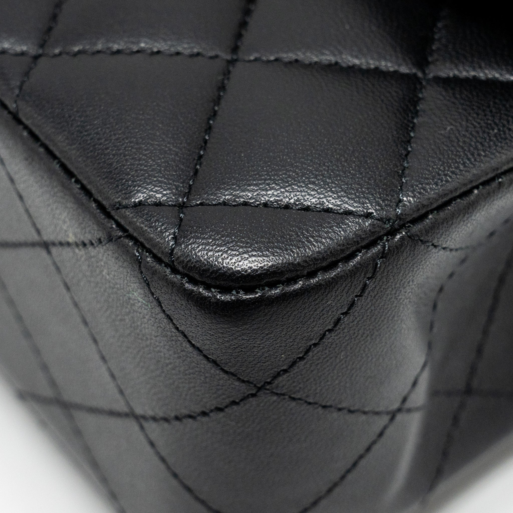 Chanel Medium Classic Double Flap Bag Lambskin Black SHW (Microchip) - Image 8