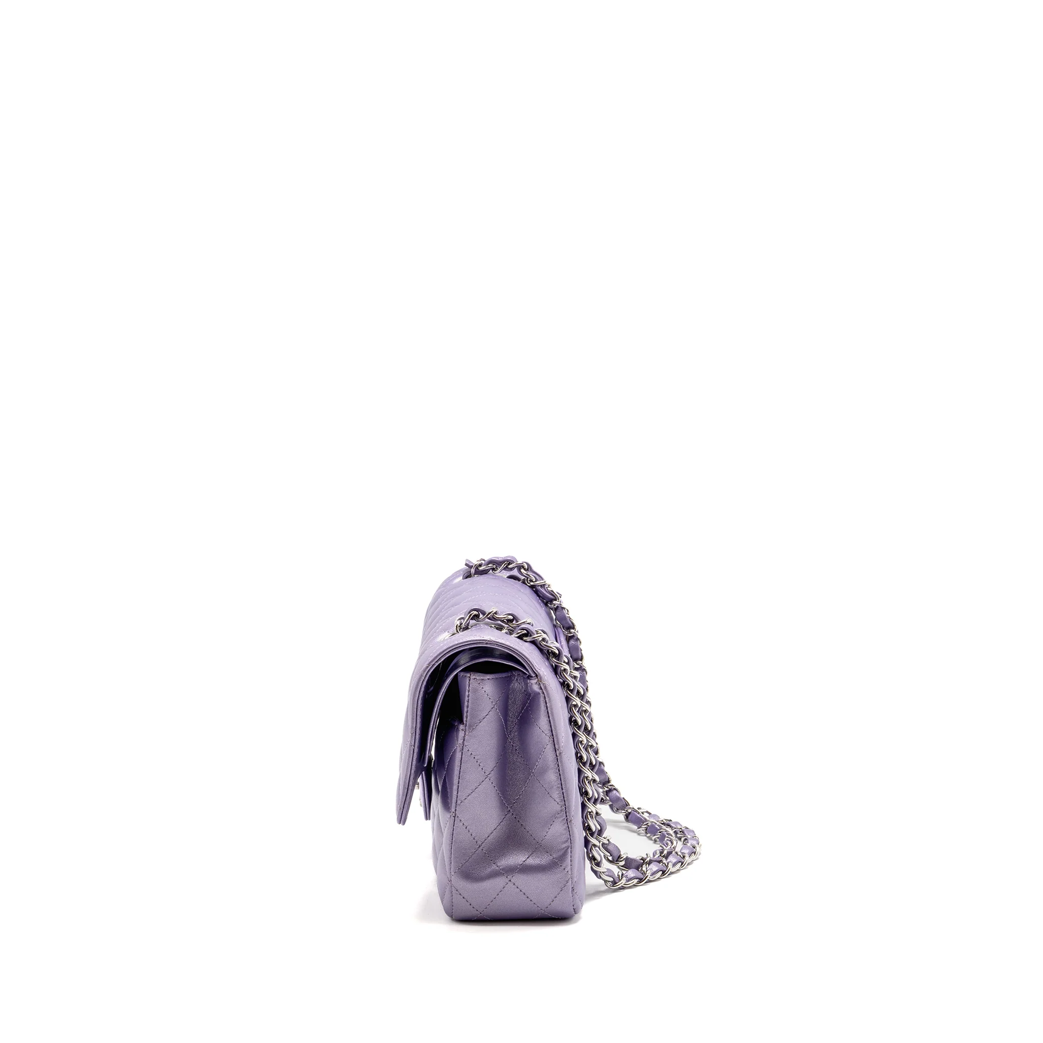 Chanel Medium Classic Double Flap Bag Lambskin IRIDESCENT Purple SHW (Microchip) - Image 4
