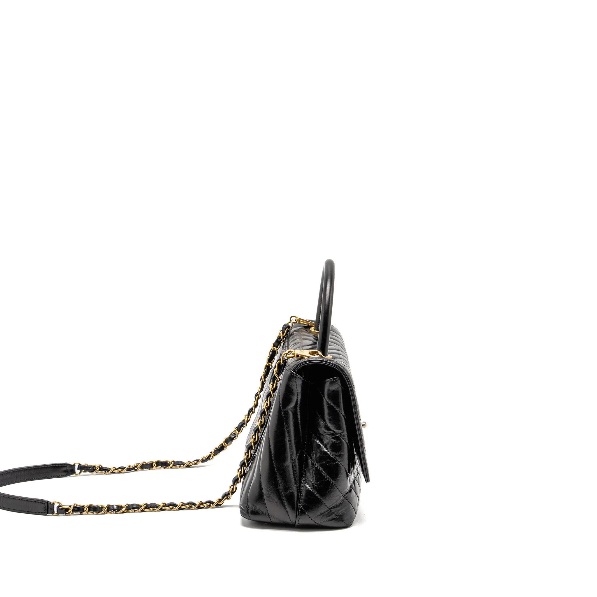 Chanel Medium Coco Handle Chevron Calfskin Black GHW - Image 3