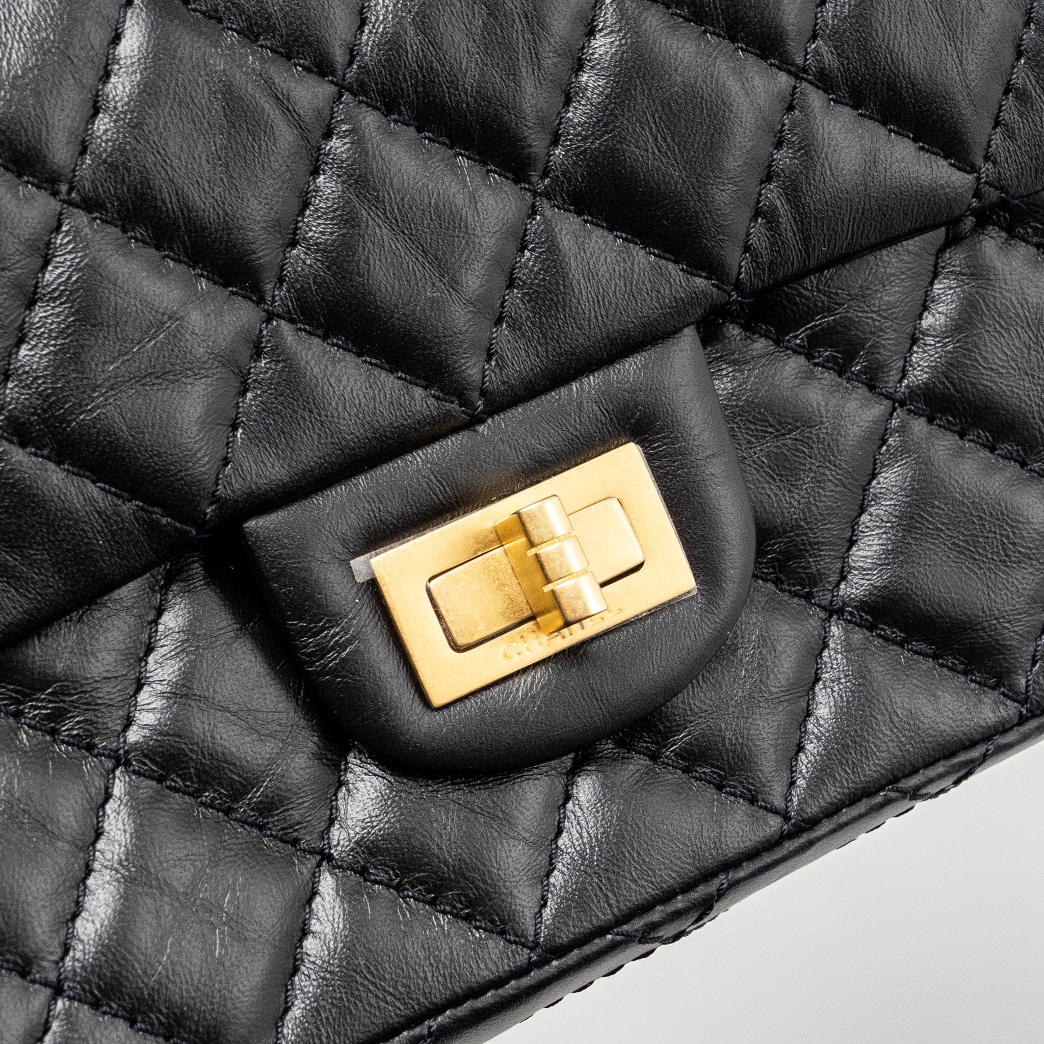 Chanel Mini 2.55 Reissue Aged Calfskin Black GHW (Microchip) - Image 8
