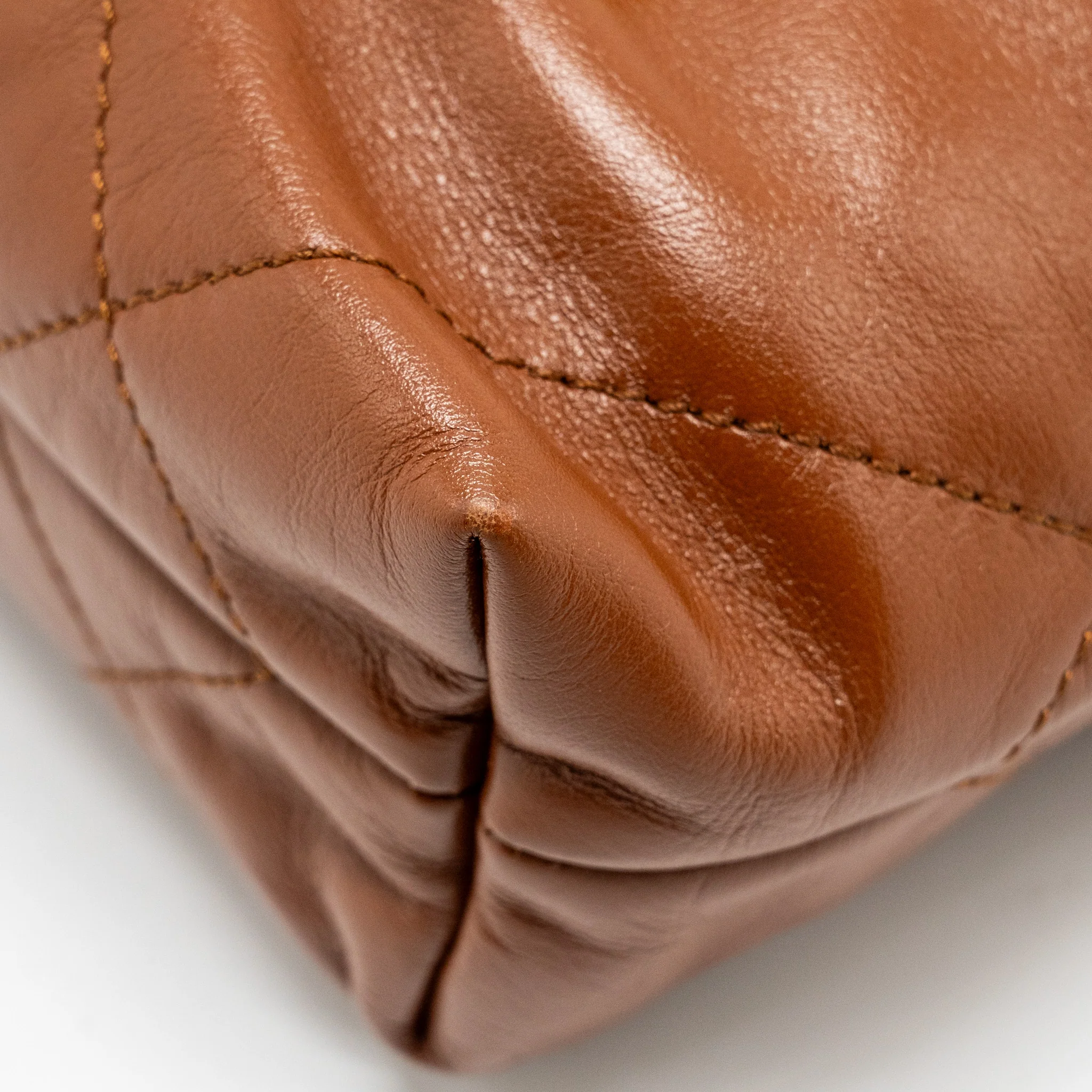 Chanel Mini 22 Bag Shiny Calfskin Caramel GHW (microchip) - Image 9
