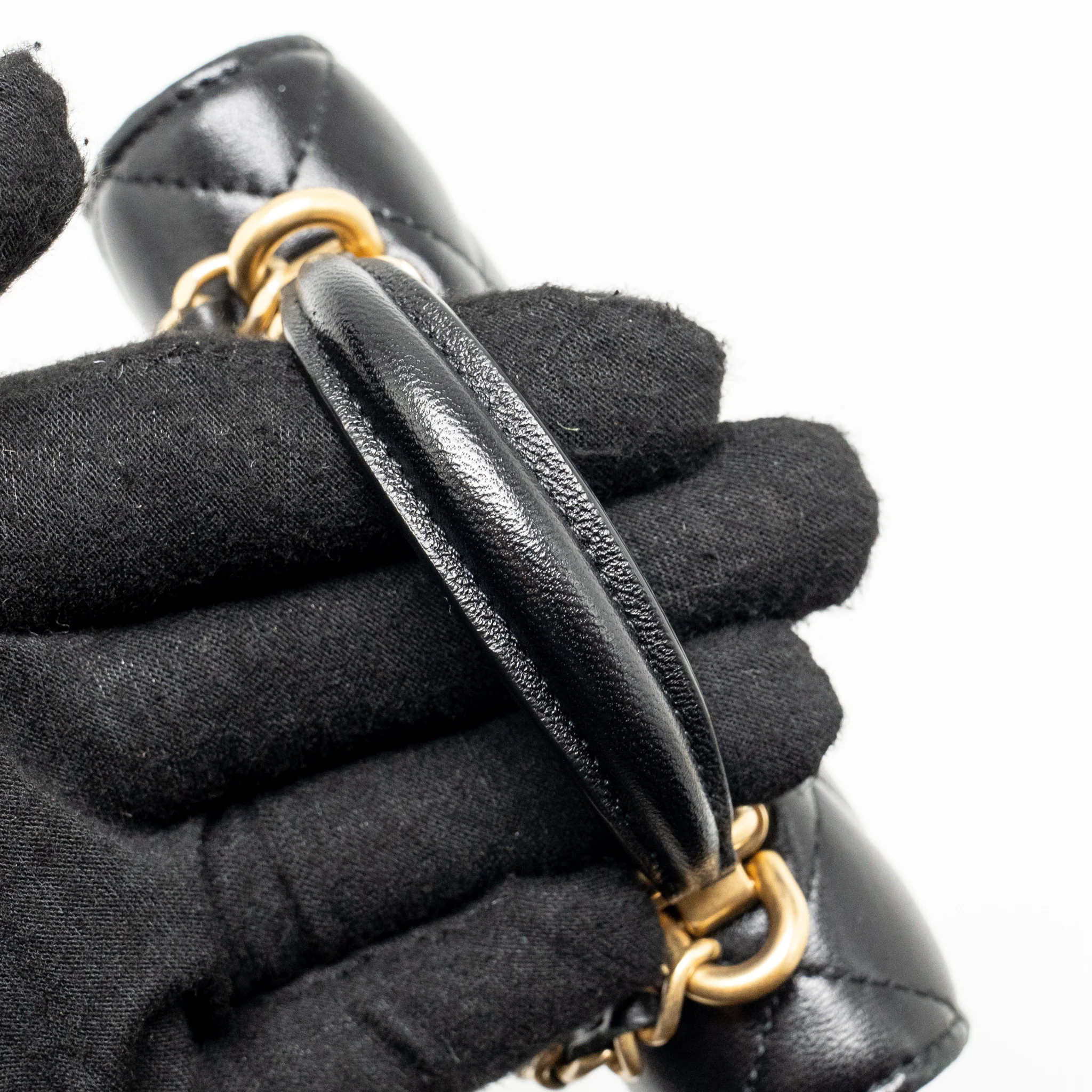 Chanel 21A Top Handle Coin Purse with Chain Lambskin Black GHW - Image 13