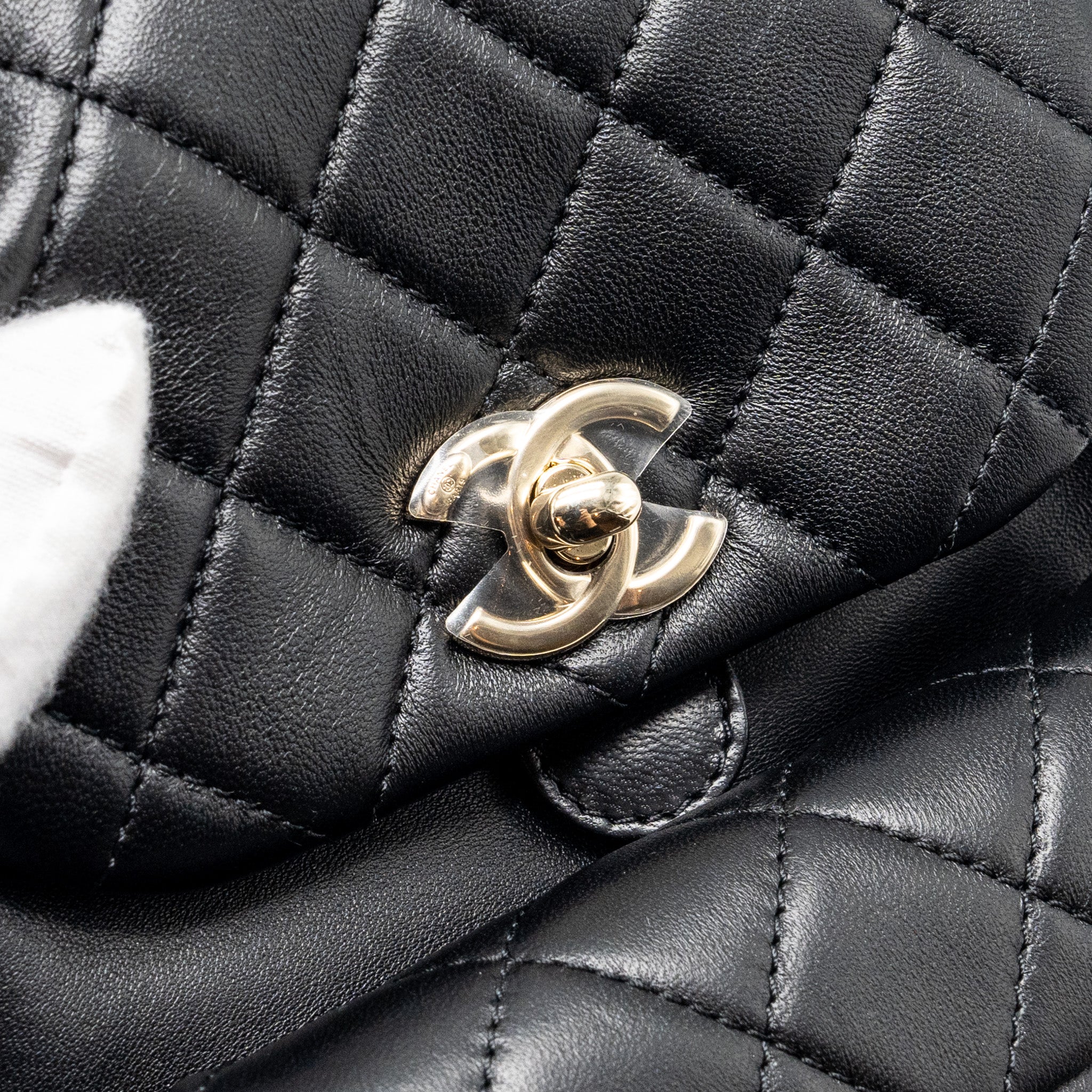 Chanel mini Duma backpack Lambskin black LGHW (microchip) - Image 8