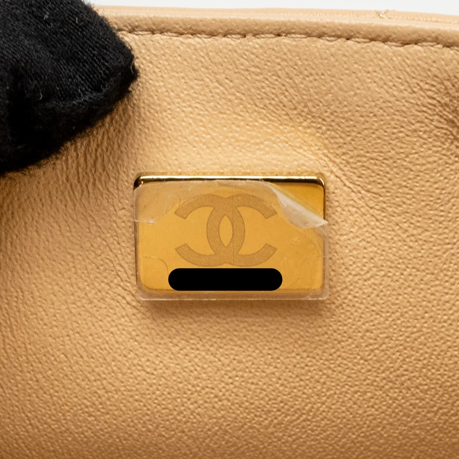 Chanel Mini Rectangular Flap Bag Lambskin beige LGHW (Microchip) - Image 18