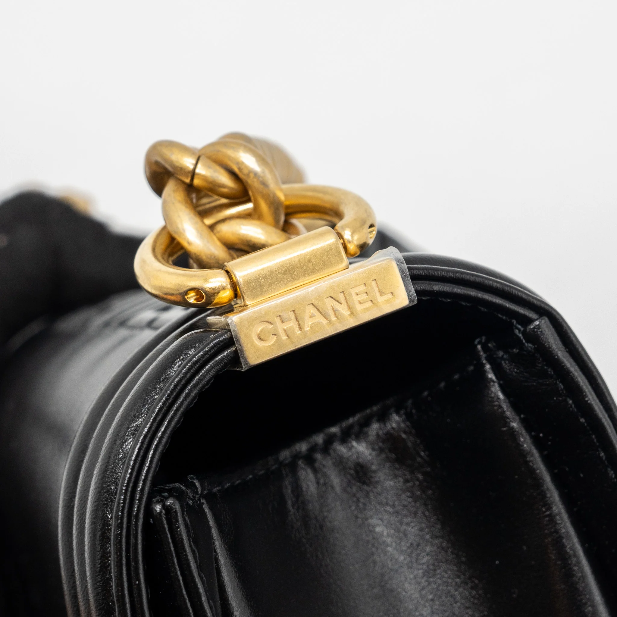 Chanel mini square boy bag limited edition calfskin black GHW (microchip) - Image 11