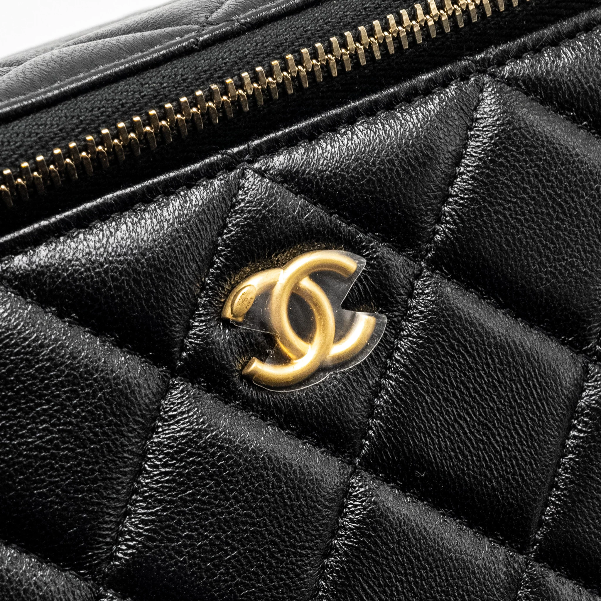 Chanel Pearl Crush Long Vanity Case Lambskin Black GHW (Microchip) - Image 12