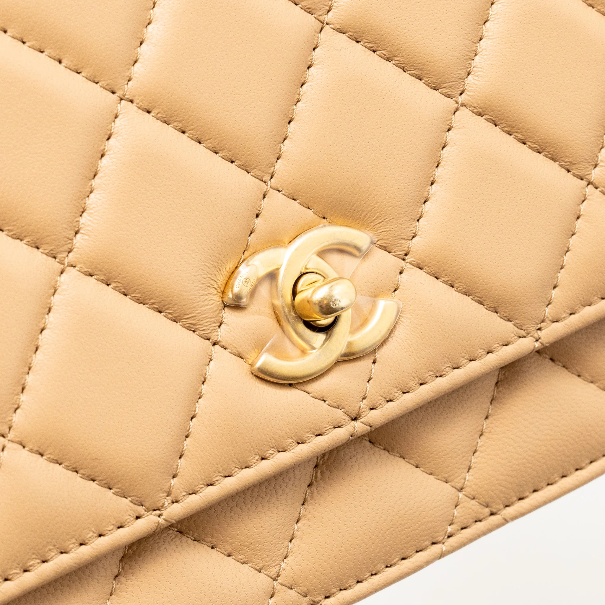 Chanel Pearl Crush Wallet On Chain Lambskin Beige GHW (microchip) - Image 12